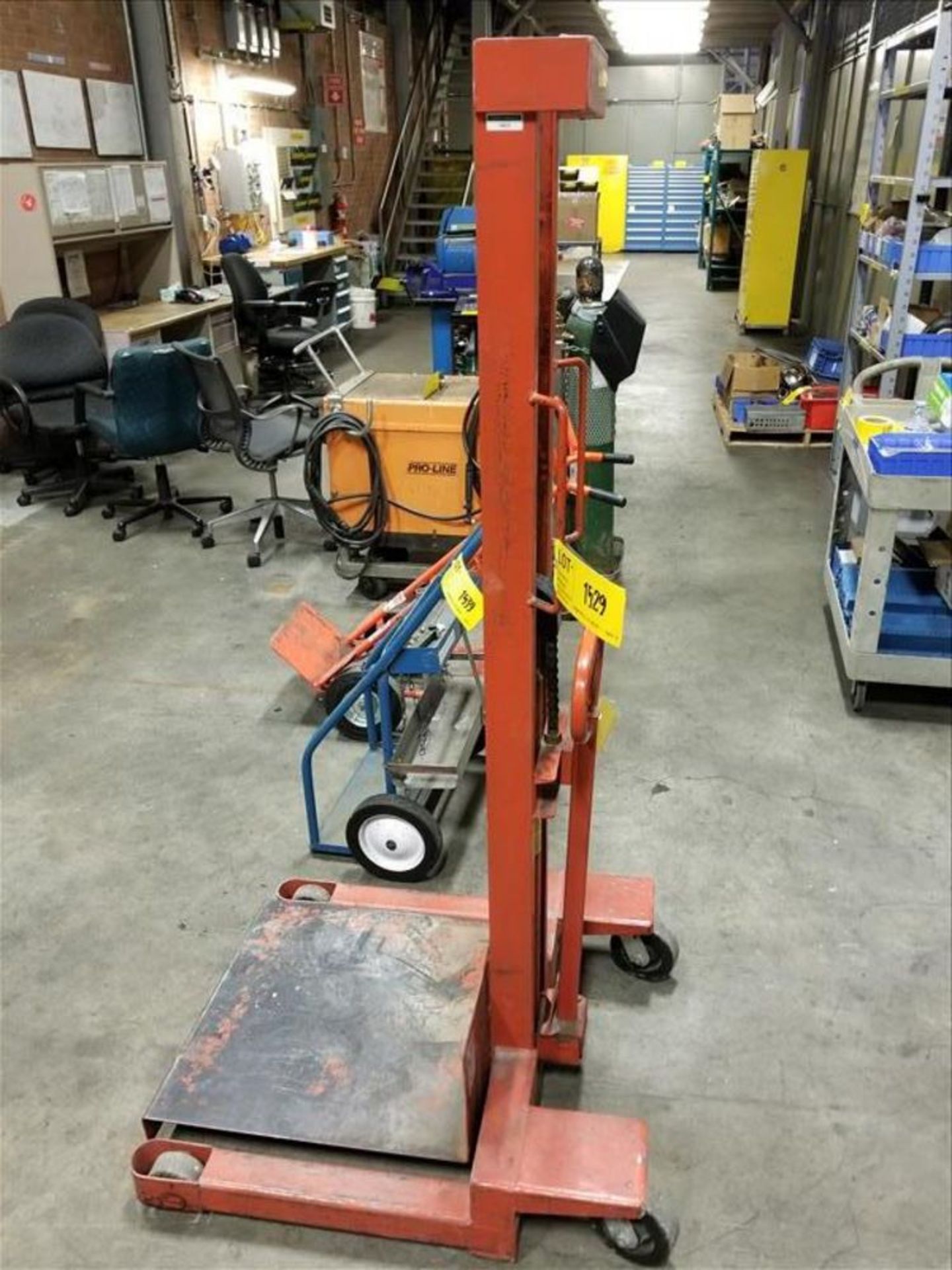 Mahaffy hydraulic lift mod. no. SLH242470 ser. no. 1196, 1, 000 lb. cap. (mobile) - Image 2 of 4