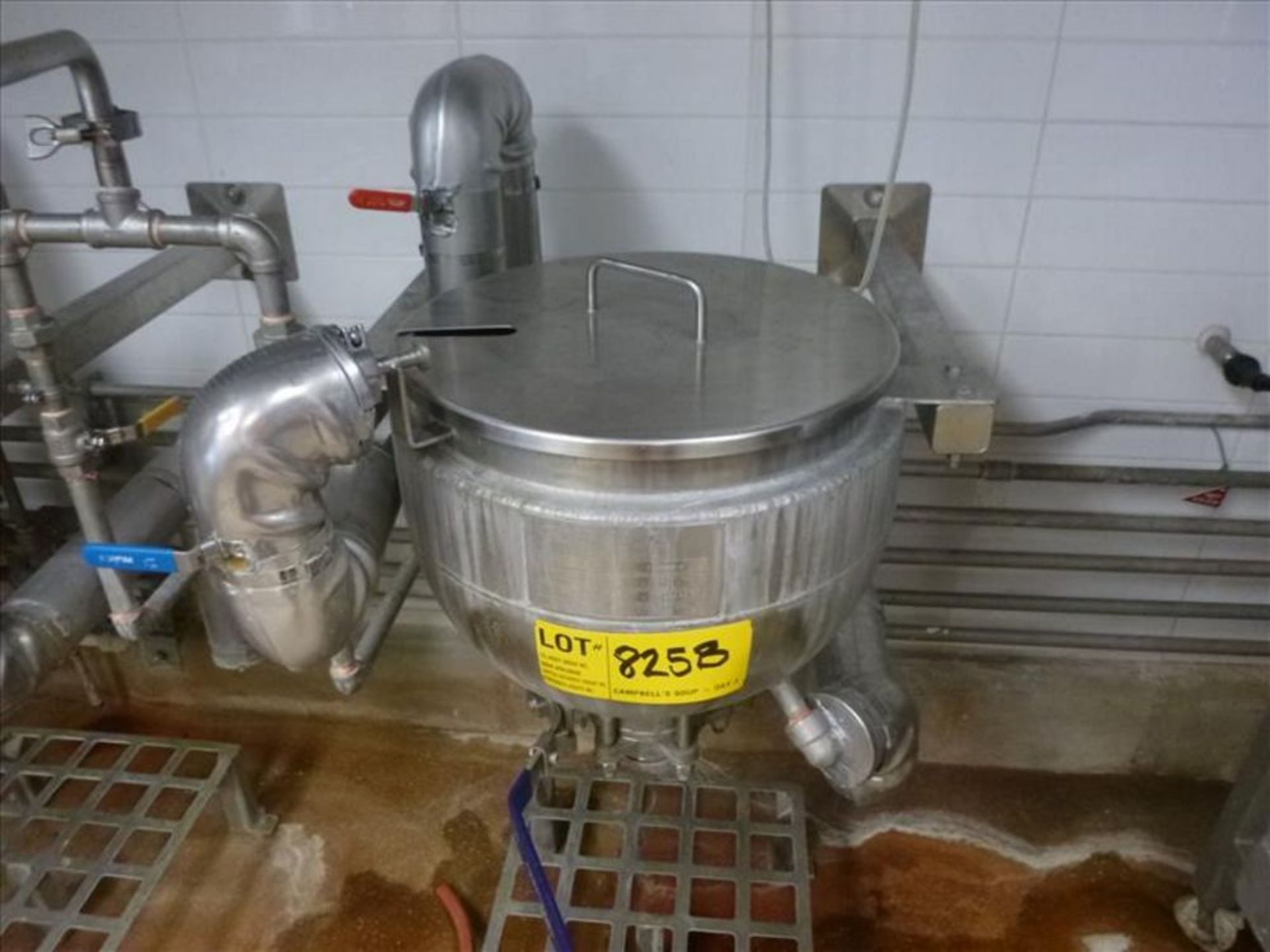 Highland test kettle, ser. no. 88050-2 (2013), s/s, jacketed (2nd Floor, Test Kitchen)
