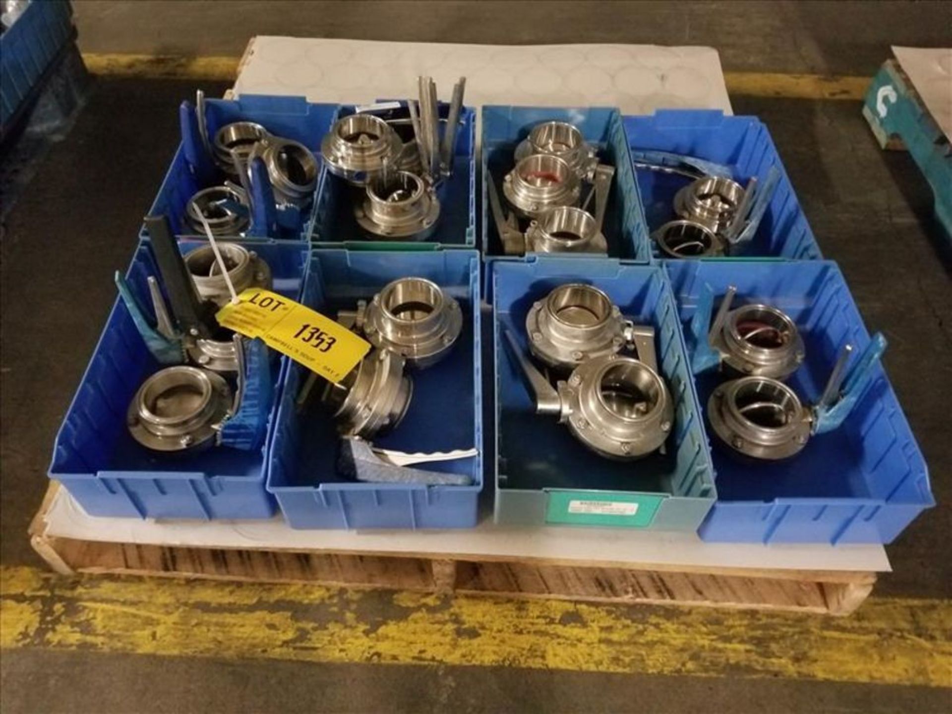 (20) 3 in Stainless Butterfly Valves [Across from 1st Flr Cage Area] - Image 3 of 4