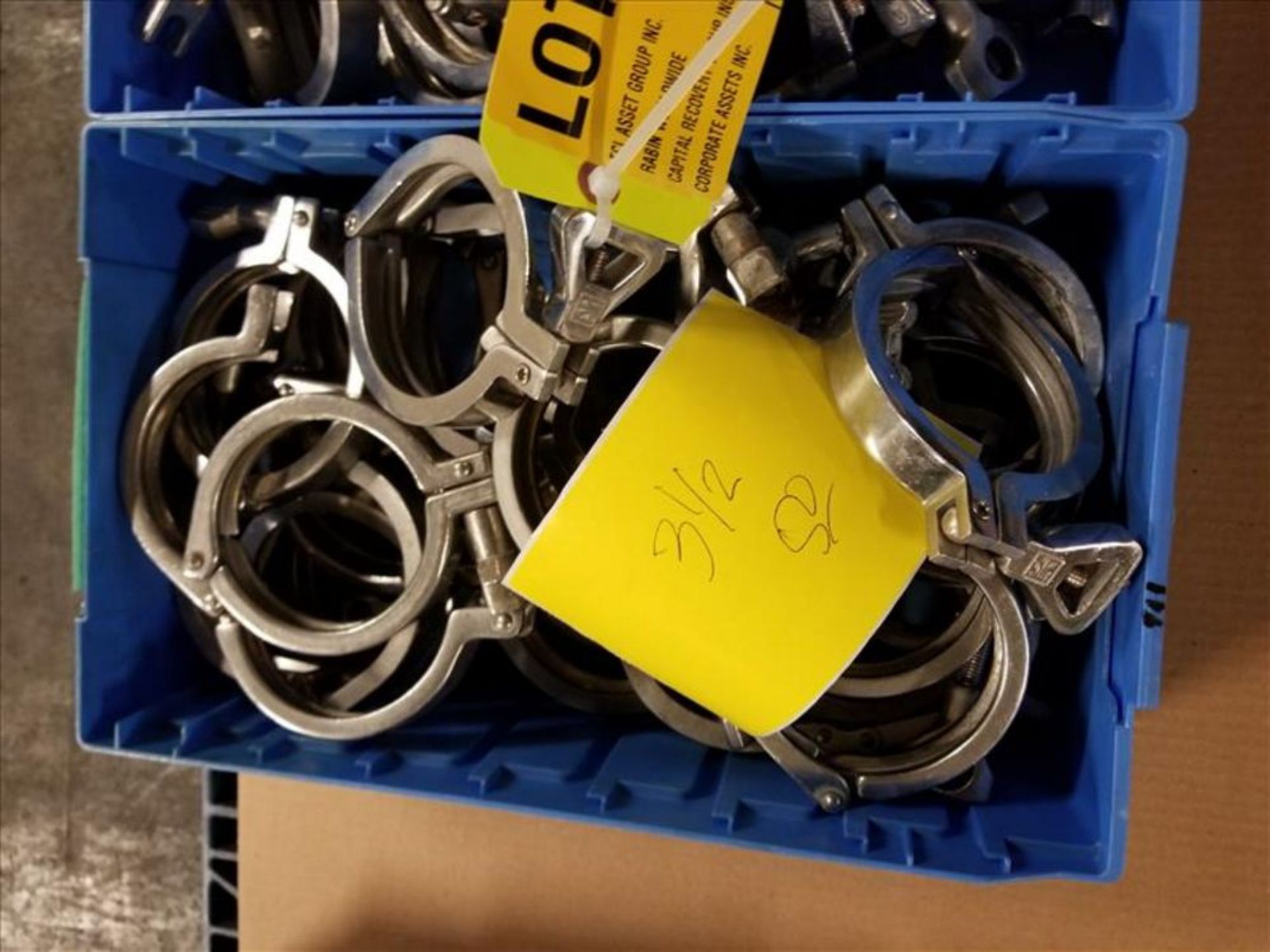 (50) 3. 5 in Stainless Clamps [Across from 1st Flr Cage Area] - Image 2 of 4
