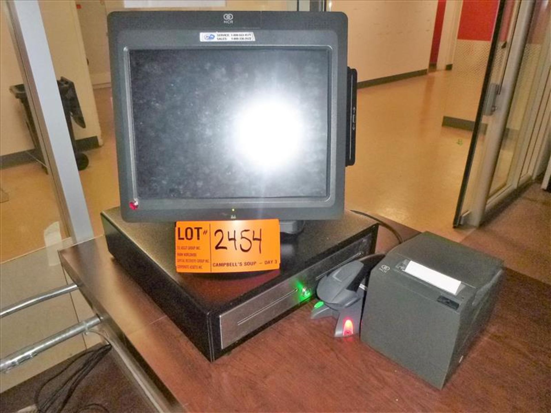 NCR computerized cash register; touch screen, card reader, printer, barcode scanner (excluding