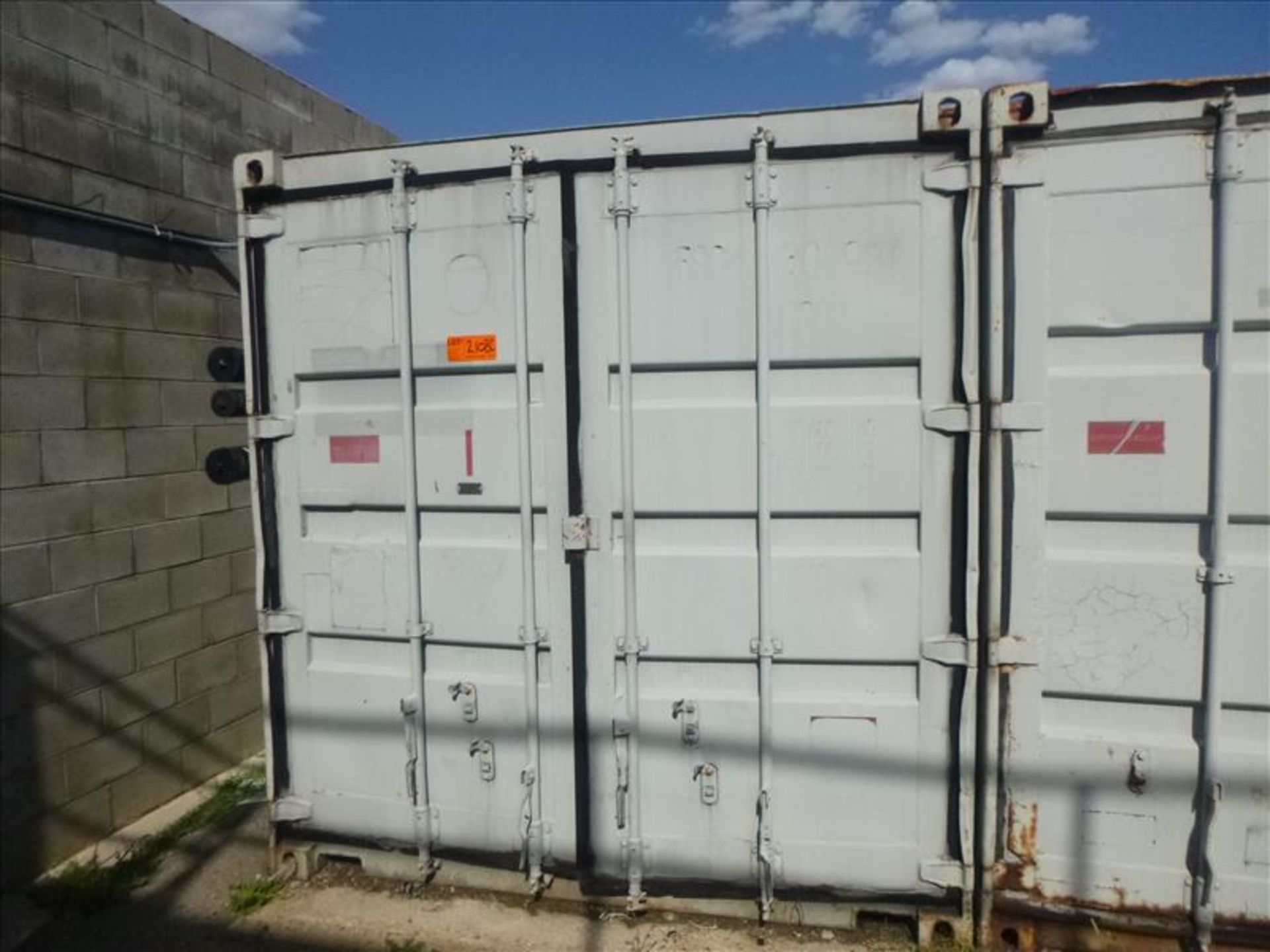 sea container no. 1, 20 ft. c/w contents [Material Handling]