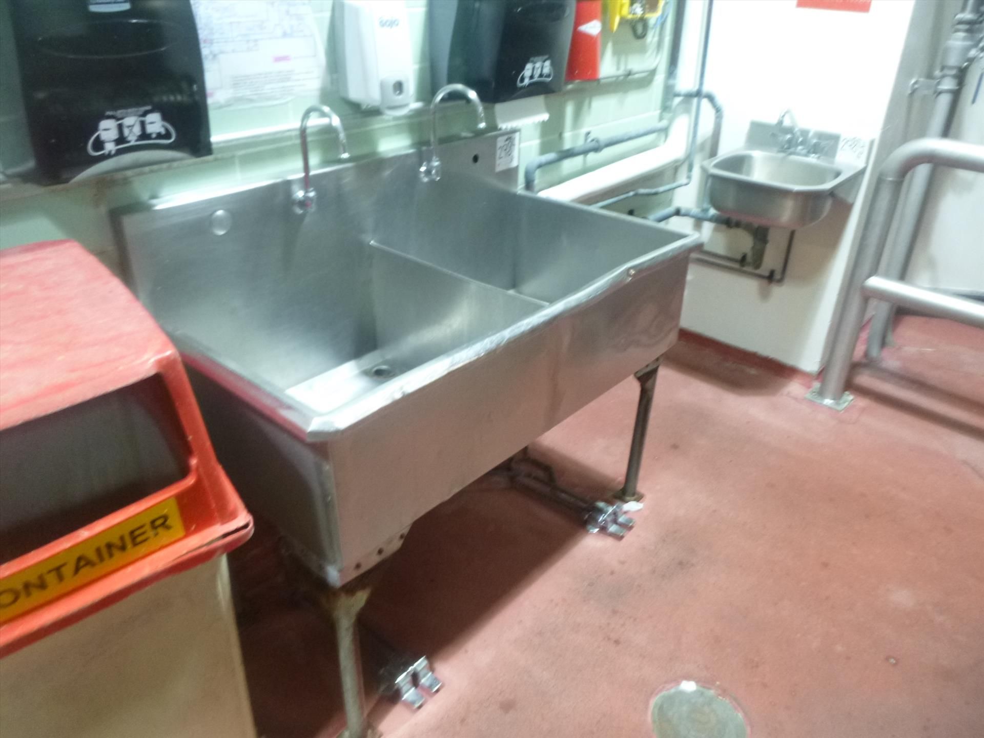 (2) s/s sinks [1st Floor, Veg. Prep.]