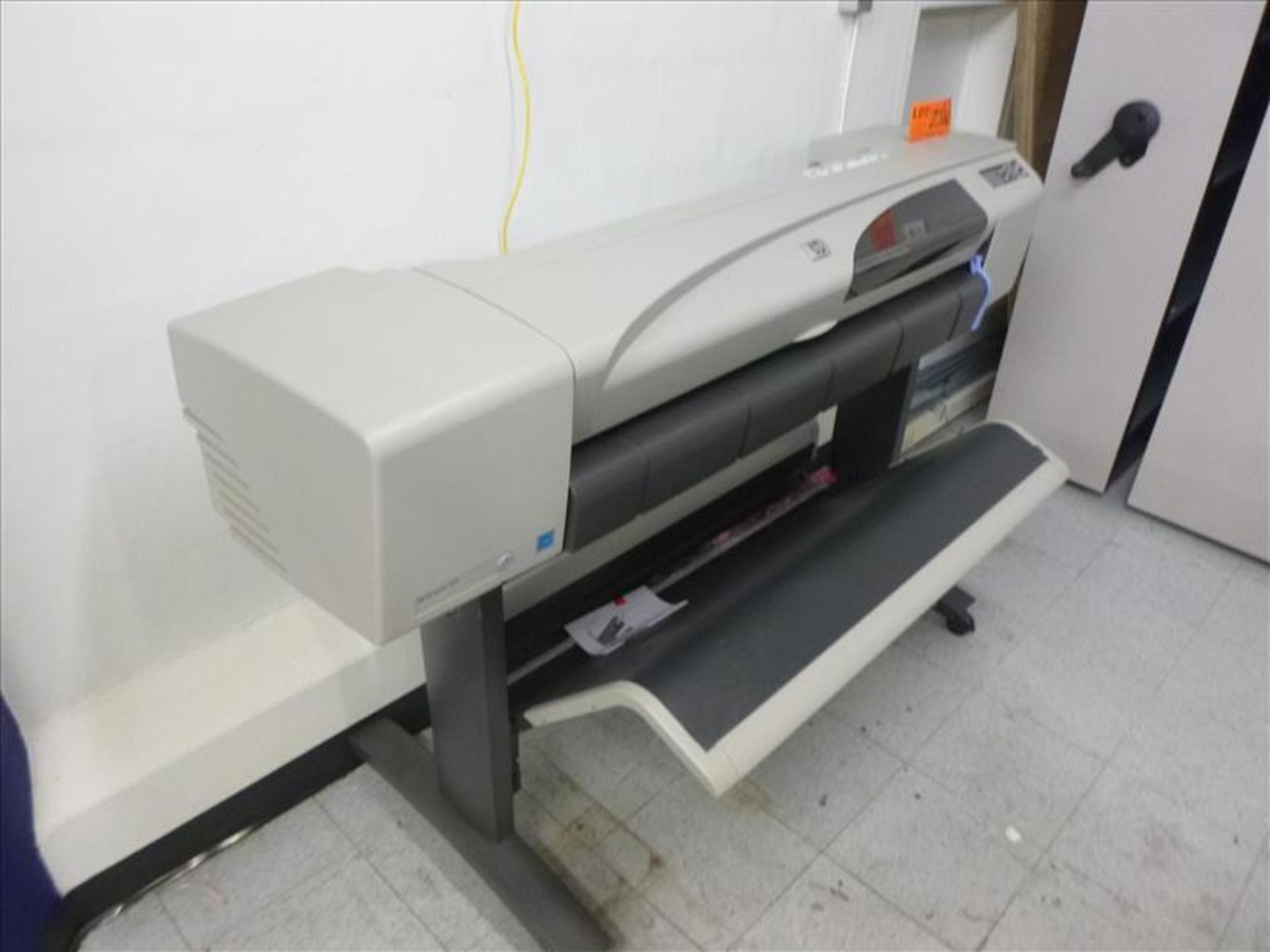 HP DesignJet 500 plotter, mod. C7770B, ser. no. MY78FG303B, 42 in. [Mail Room, 1st Floor] - Image 2 of 3