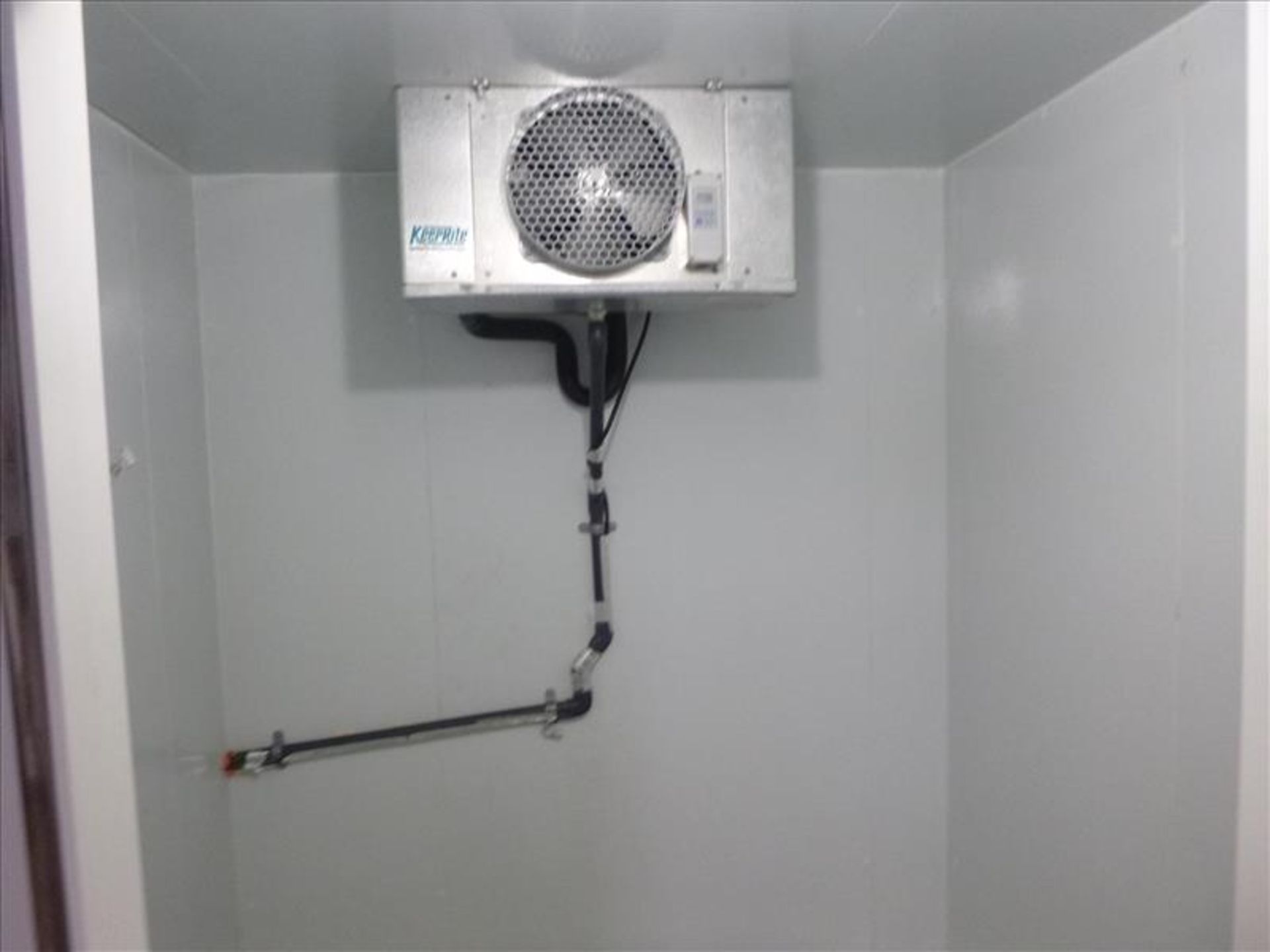 Curtis 70" x 77" Walk In Coolers w/Keeprite 1 Fan Condenser and Curtis 70" x 77" Walk In Coolers w/ - Image 3 of 4