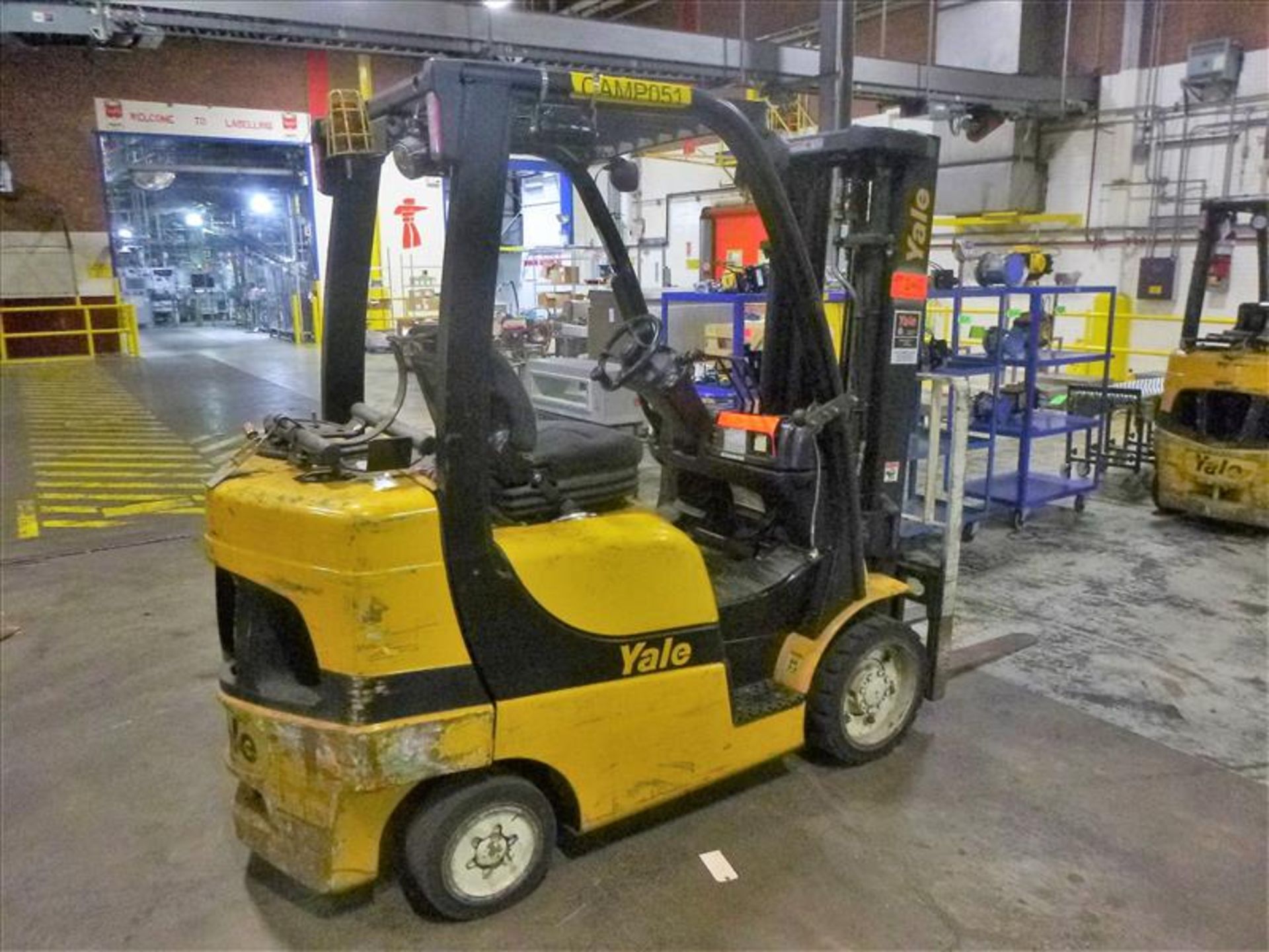 Yale fork lift truck, mod. GLC060VXNSEE085, ser. no. A910V14300G, LPG, 5500 lbs cap., 181 in. lift - Image 2 of 4