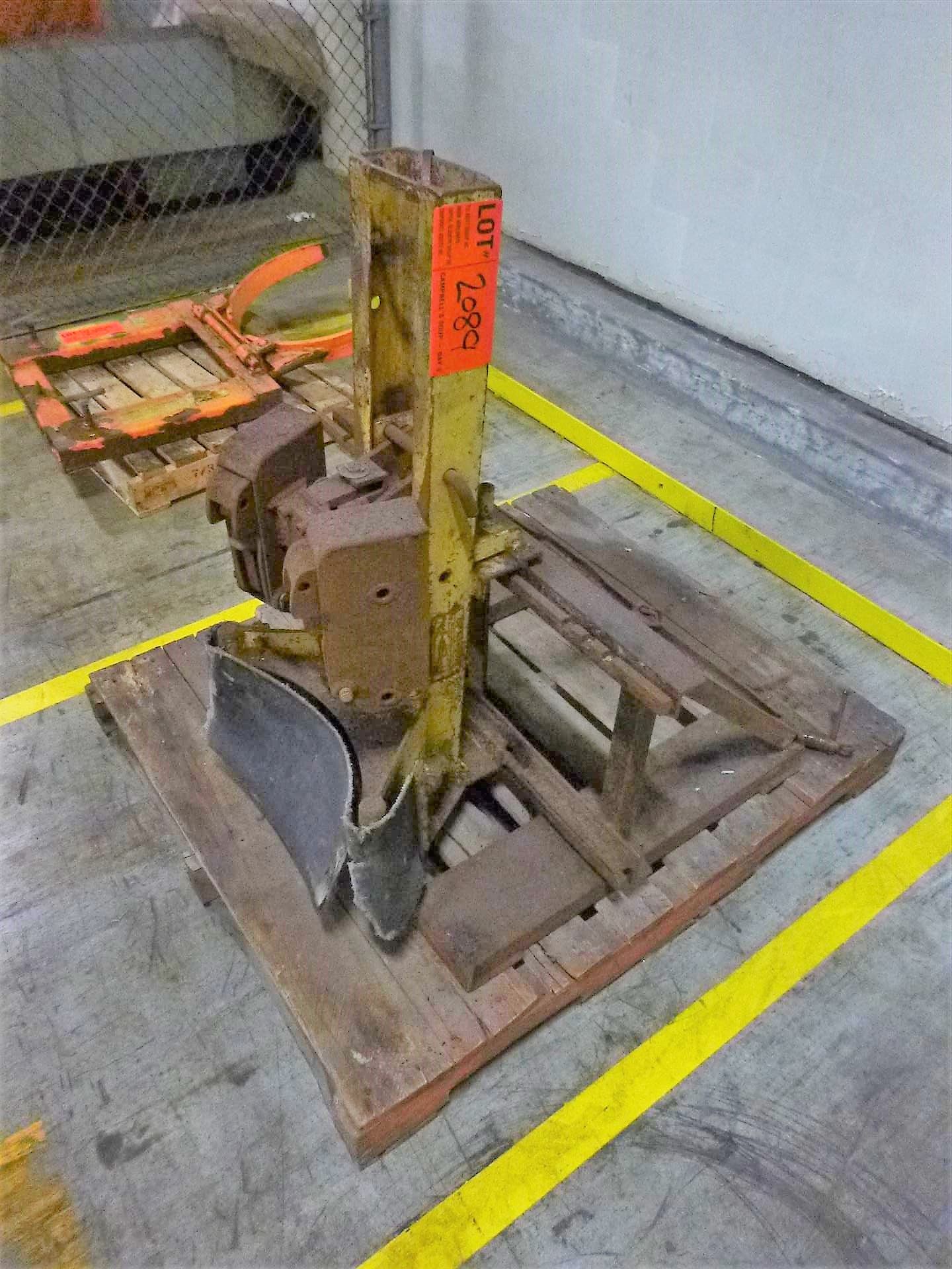 drum lift attachment [Material Handling]