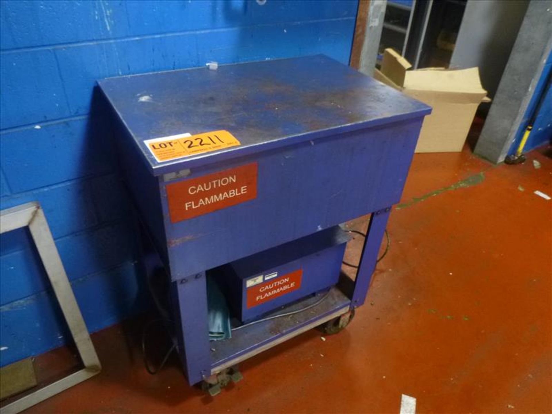 LeenTec parts washer [Small Shop, 2nd Floor]