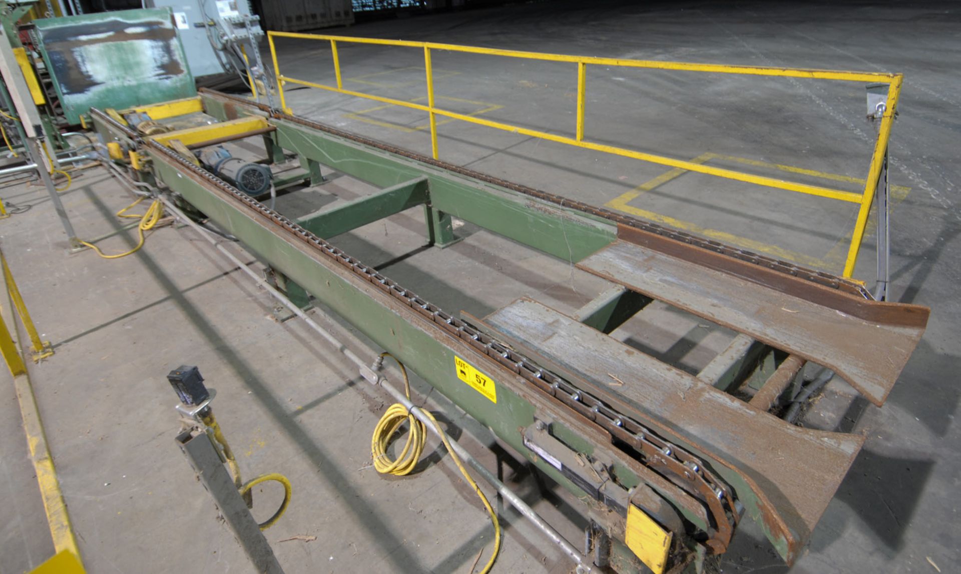 40" X 280" (2) CHAIN TRANSFER CONVEYOR (CI)