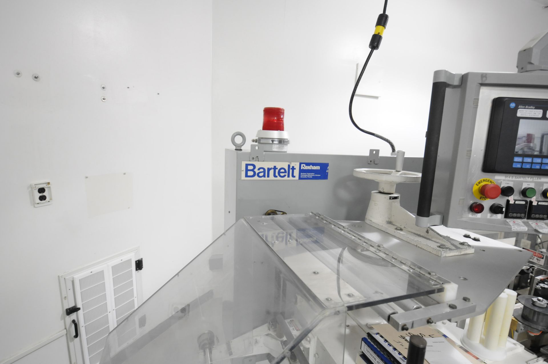 BARTELT IM 914B 2-AUGER HORIZONTAL SOLID DOSE POUCH FILLER WITH (OEM RETROFIT 2006 - DS SERVO - Image 2 of 19