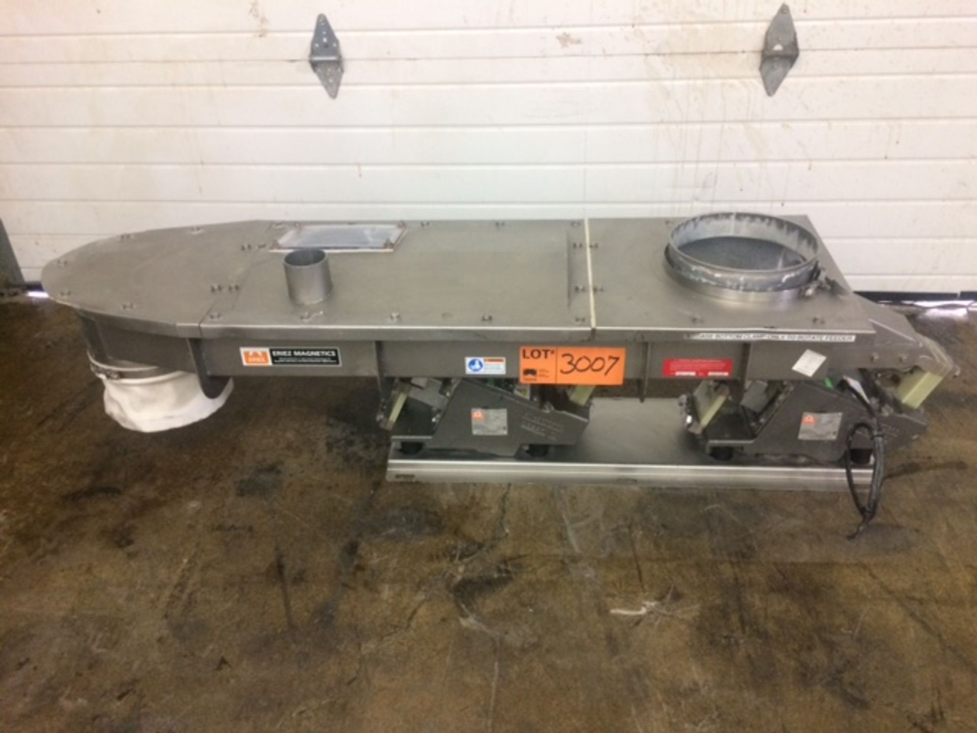 ERIEZ 46C MAGNETIC OSCILLATING CONVEYORS S/N 230728-1