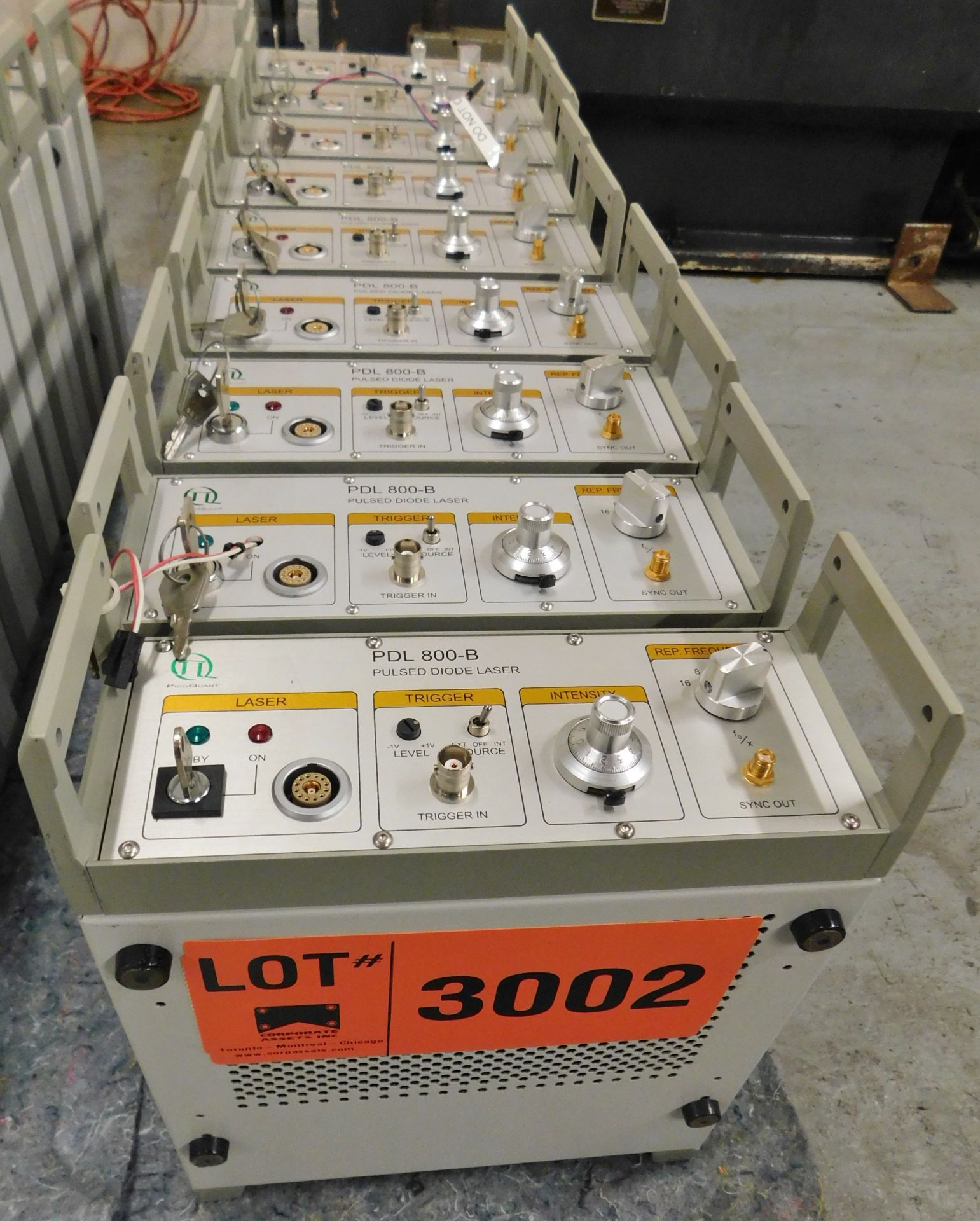 LOT/ PICO QUANT PDL-800 B PULSE DIODE LASERS [RIGGING FEE FOR LOT #3002 - $25 USD + PLUS TAXES]