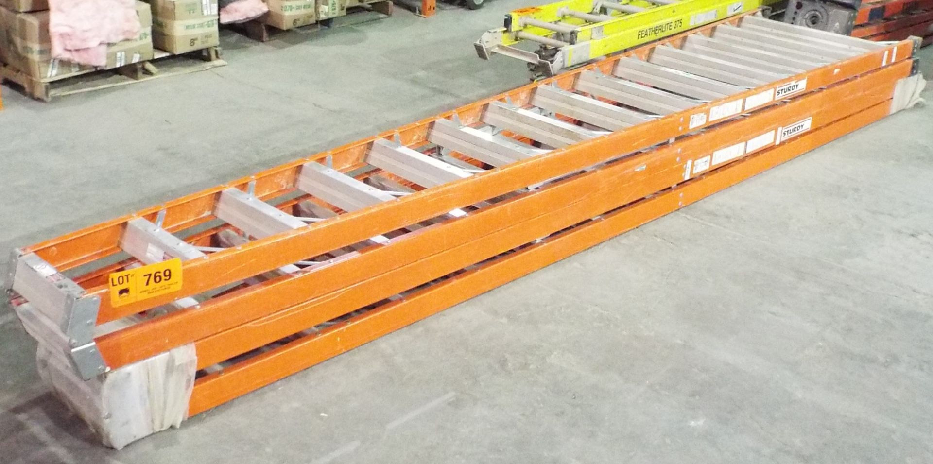 LOT/ A FRAME LADDERS