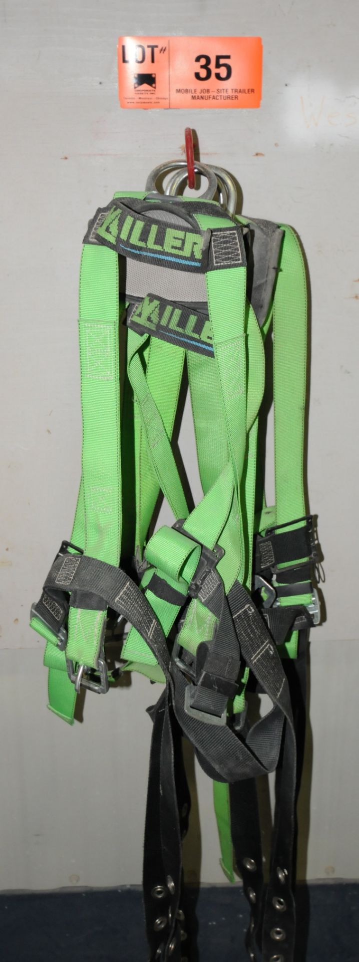 LOT/ (3) SAFETY HARNESSES