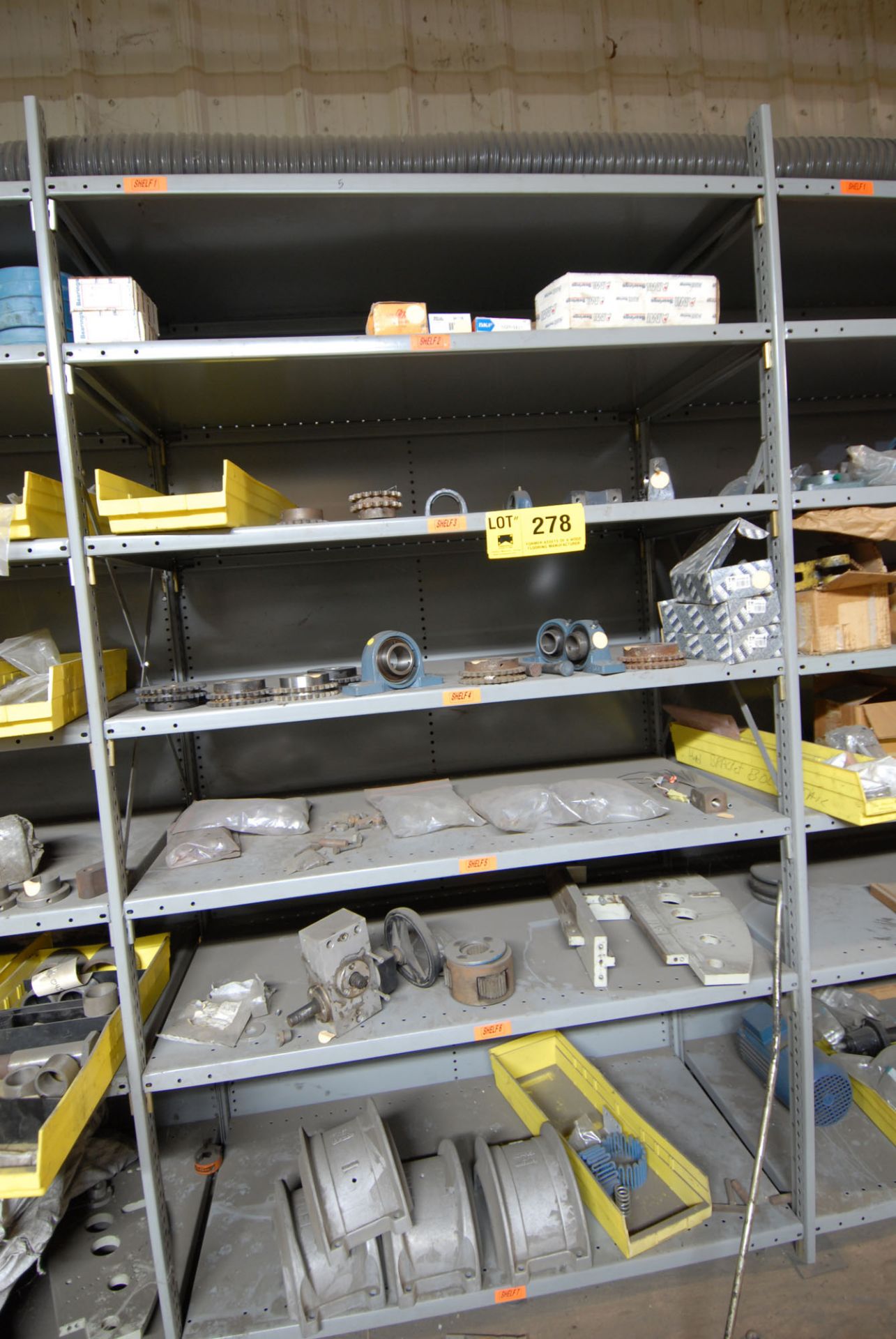 LOT/ CONTENTS OF SHELF (BEARINGS AND SPROCKETS)