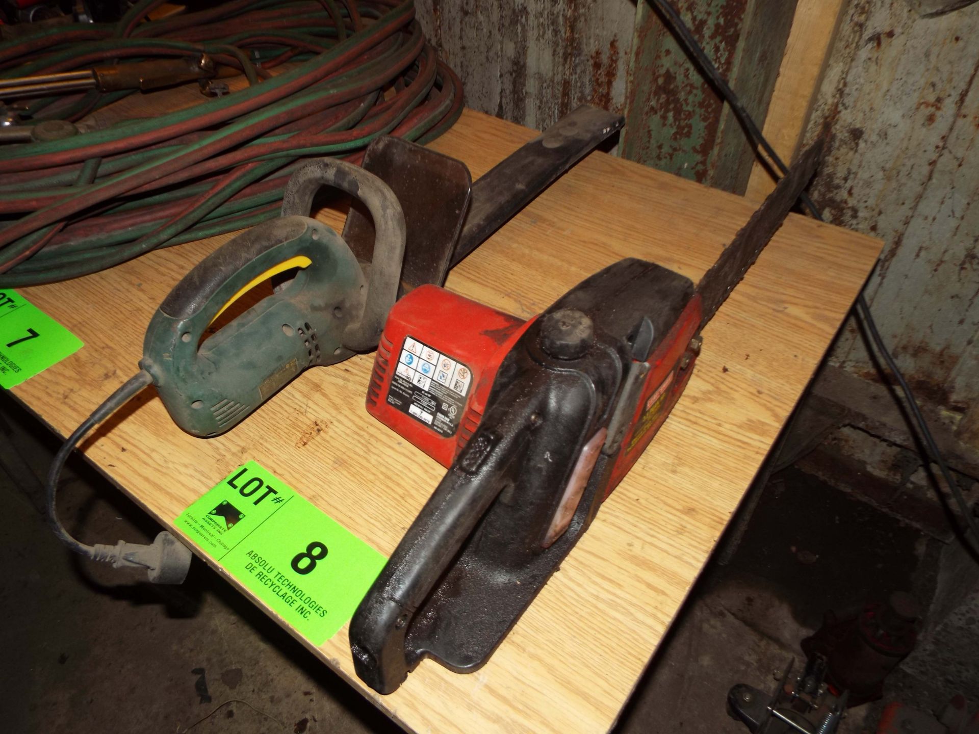 (LOT) ASSORTED POWER SAWS