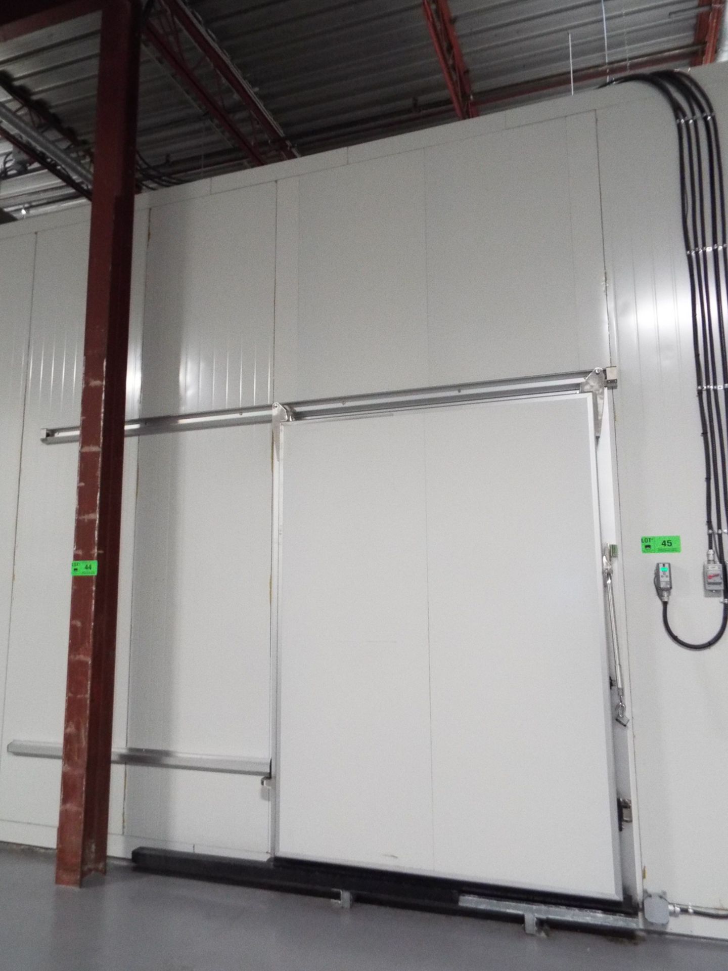 (2) 20' X 24' X 14' H APPROX. MODULAR FREEZER/COOLER CHAMBERS WITH BALLY COOLING FANS, LIGHTS & ( - Image 5 of 8