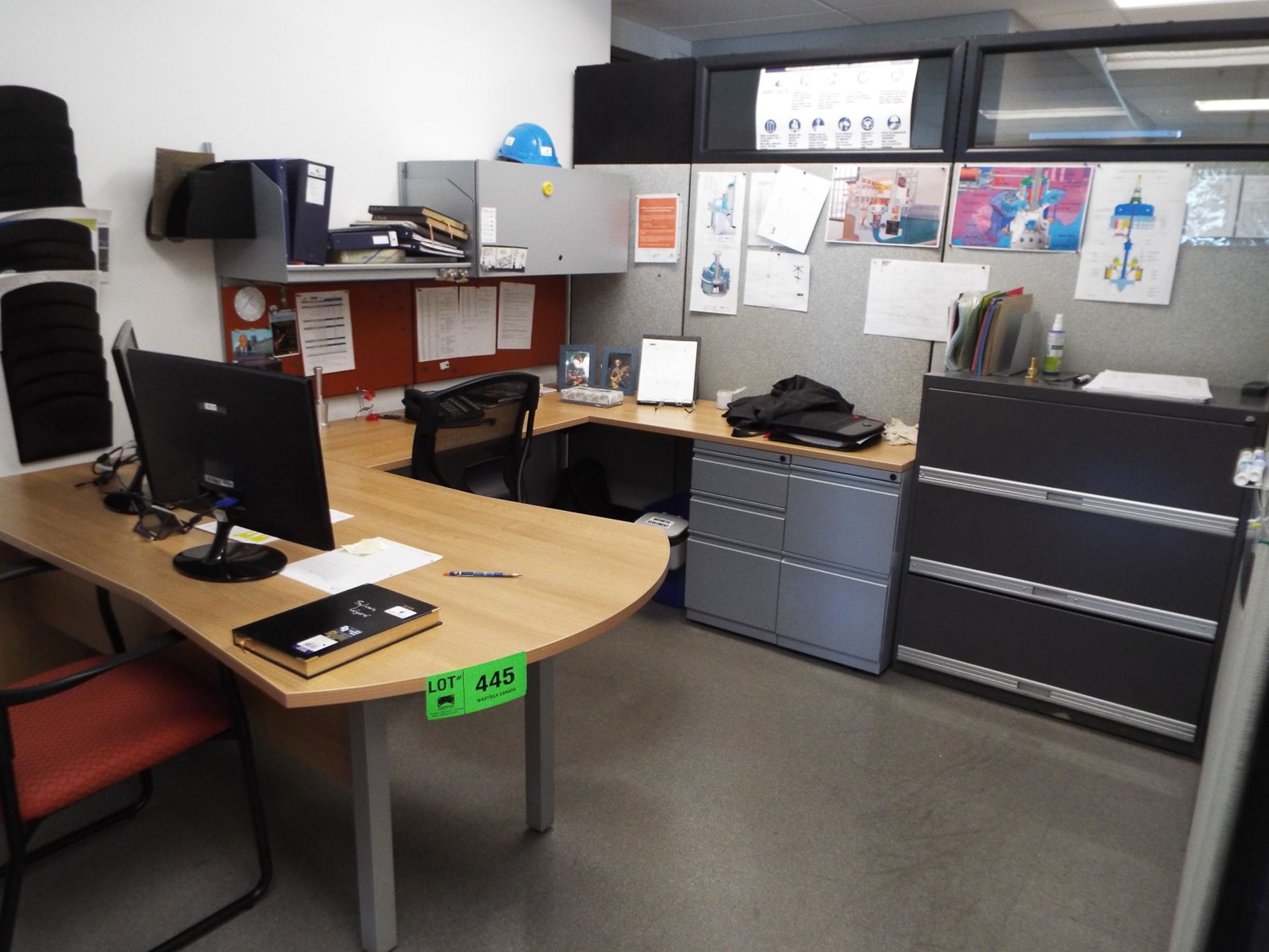 LOT/ CUBICLE WITH CONTENTS (FURNITURE ONLY) - U-SHAPED DESK, OVERHEAD CABINET, OFFICE CHAIRS AND 3 - Image 2 of 2