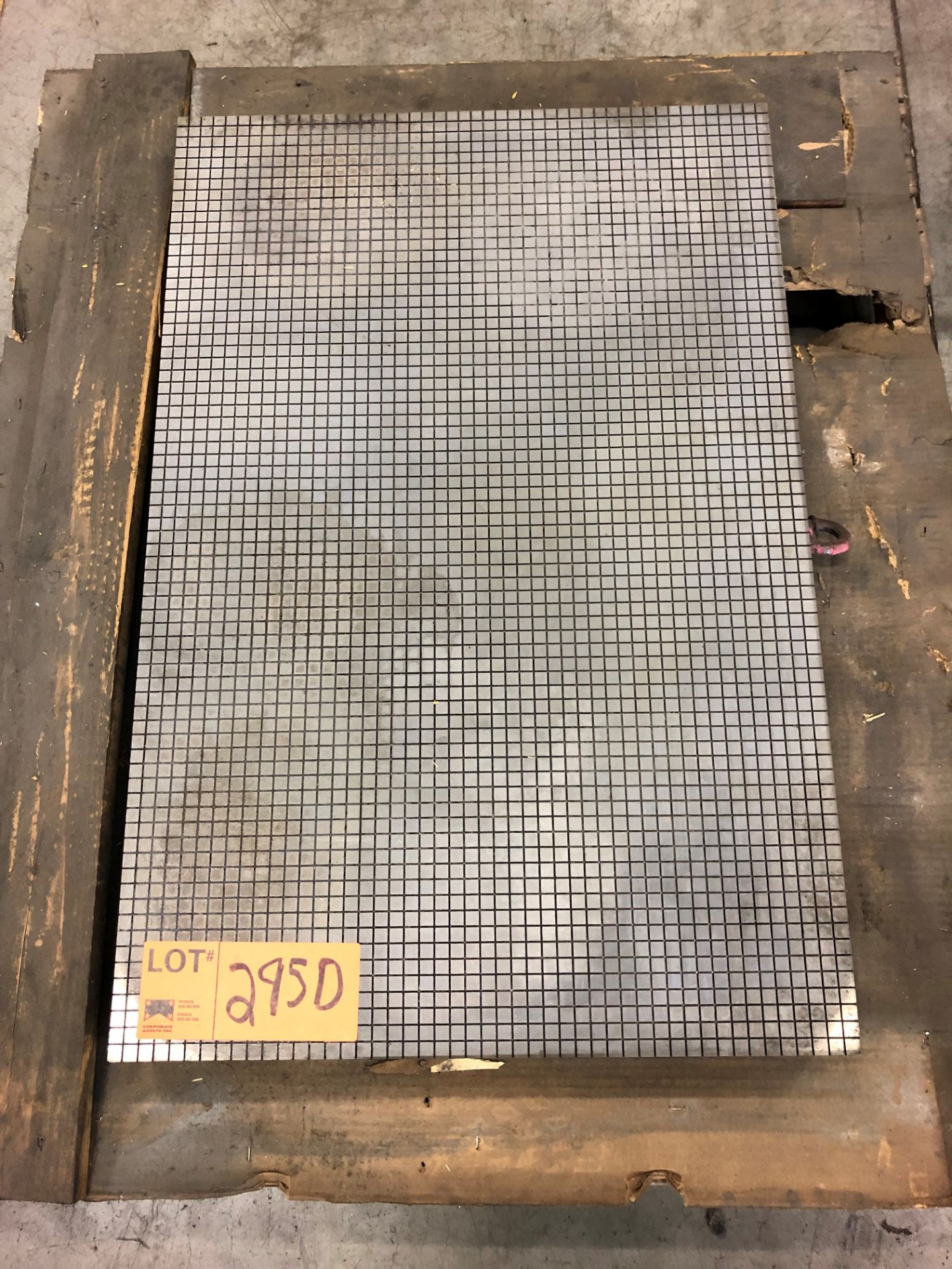 STEEL SURFACE TABLE