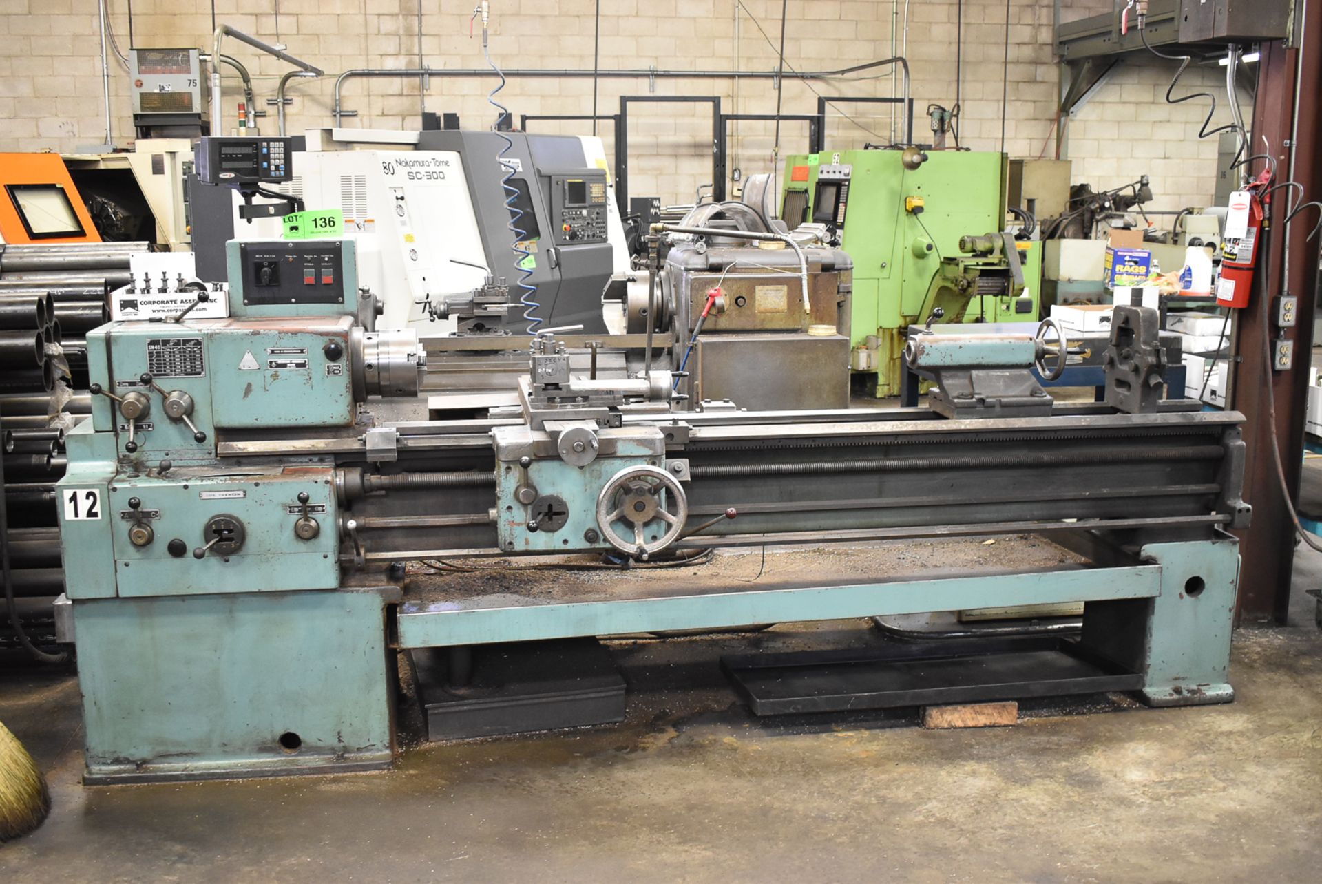 TOS SN40 GAP BED ENGINE LATHE WITH 16" SWING OVER BED, 23" SWING IN THE GAP, 78.74" BETWEEN CENTERS, - Image 6 of 6