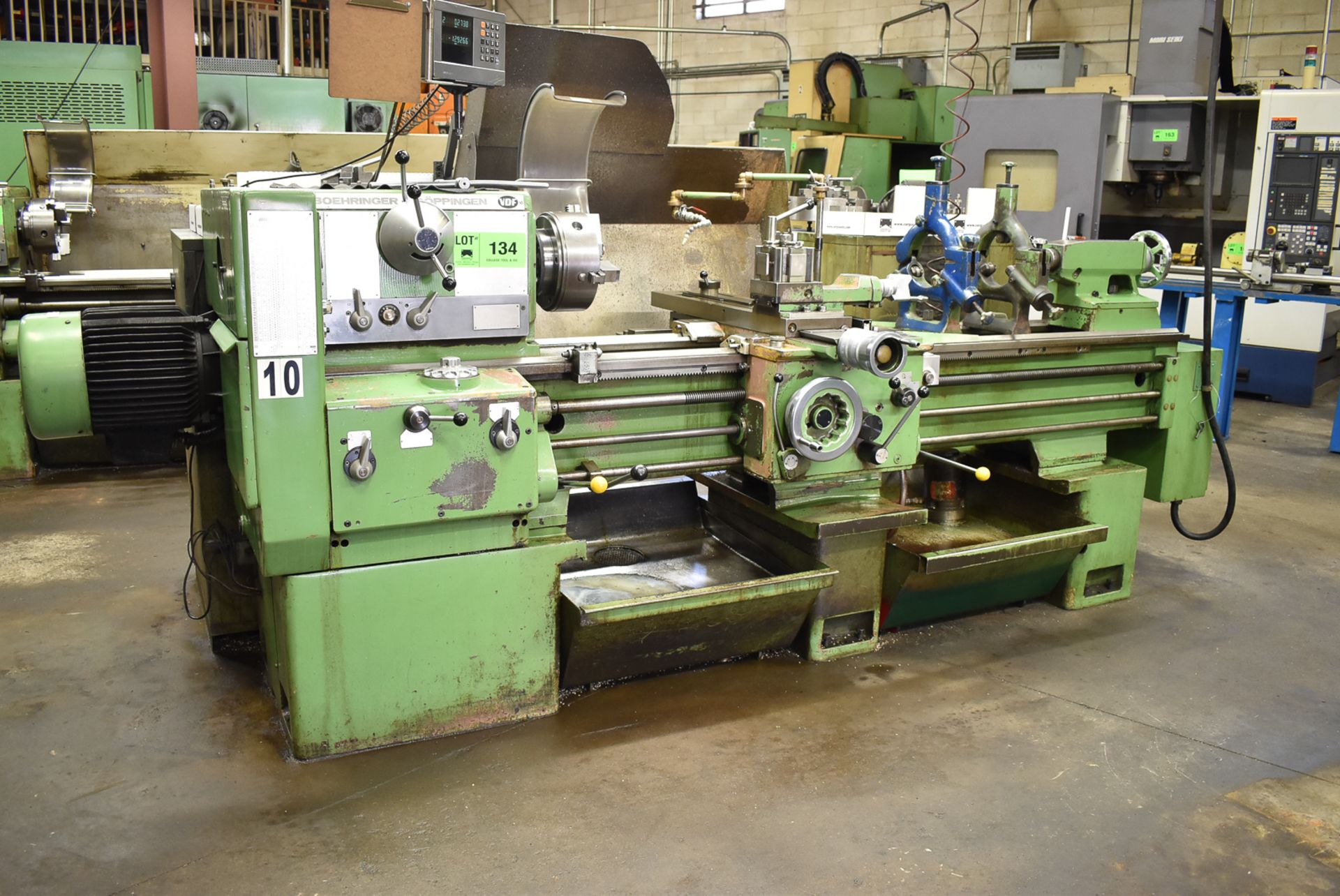 BOEHRINGER GOPPINGEN VDF ENGINE LATHE WITH 20" SWING OVER BED, 70" BETWEEN CENTERS, 2.5" SPINDLE