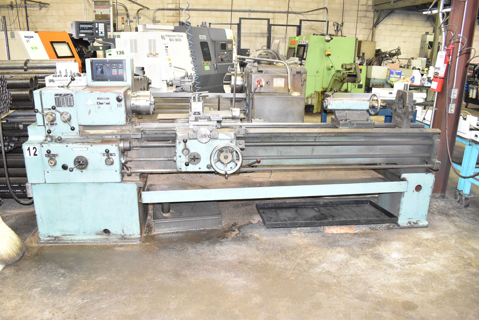 TOS SN40 GAP BED ENGINE LATHE WITH 16" SWING OVER BED, 23" SWING IN THE GAP, 78.74" BETWEEN CENTERS, - Image 5 of 6