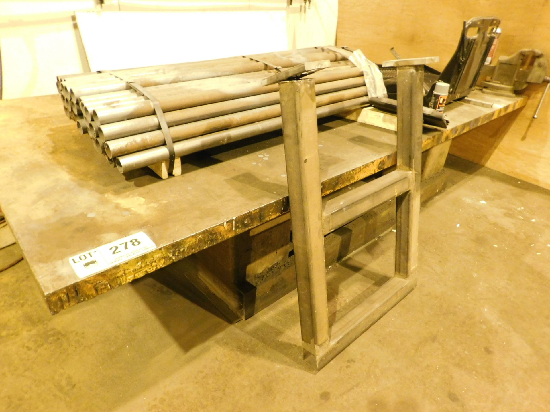 48" X 96" STEEL WELDING TABLE WITH VISE (CI)