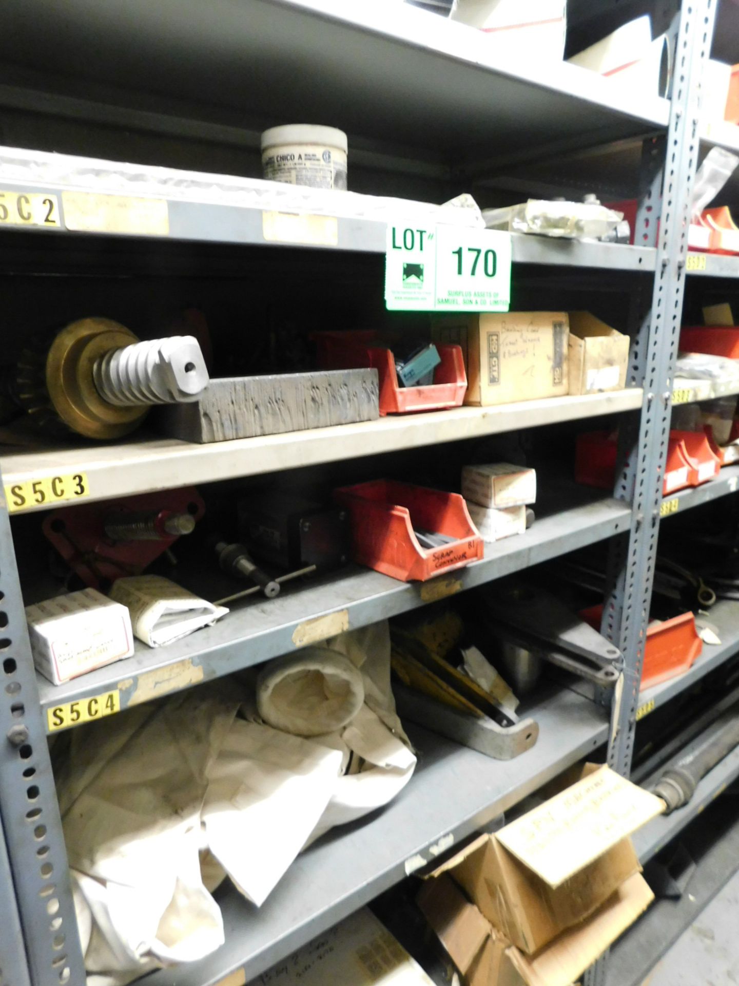 LOT/ CONTENTS OF SHELF UNIT WITH PLASTIC ROLLER BEARINGS & BUSHINGS