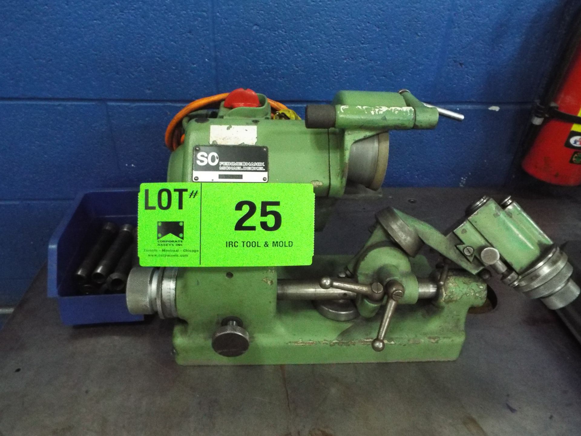 DECKEL SO BENCH-TYPE TOOL CUTTER/GRINDER, S/N: 89-24288