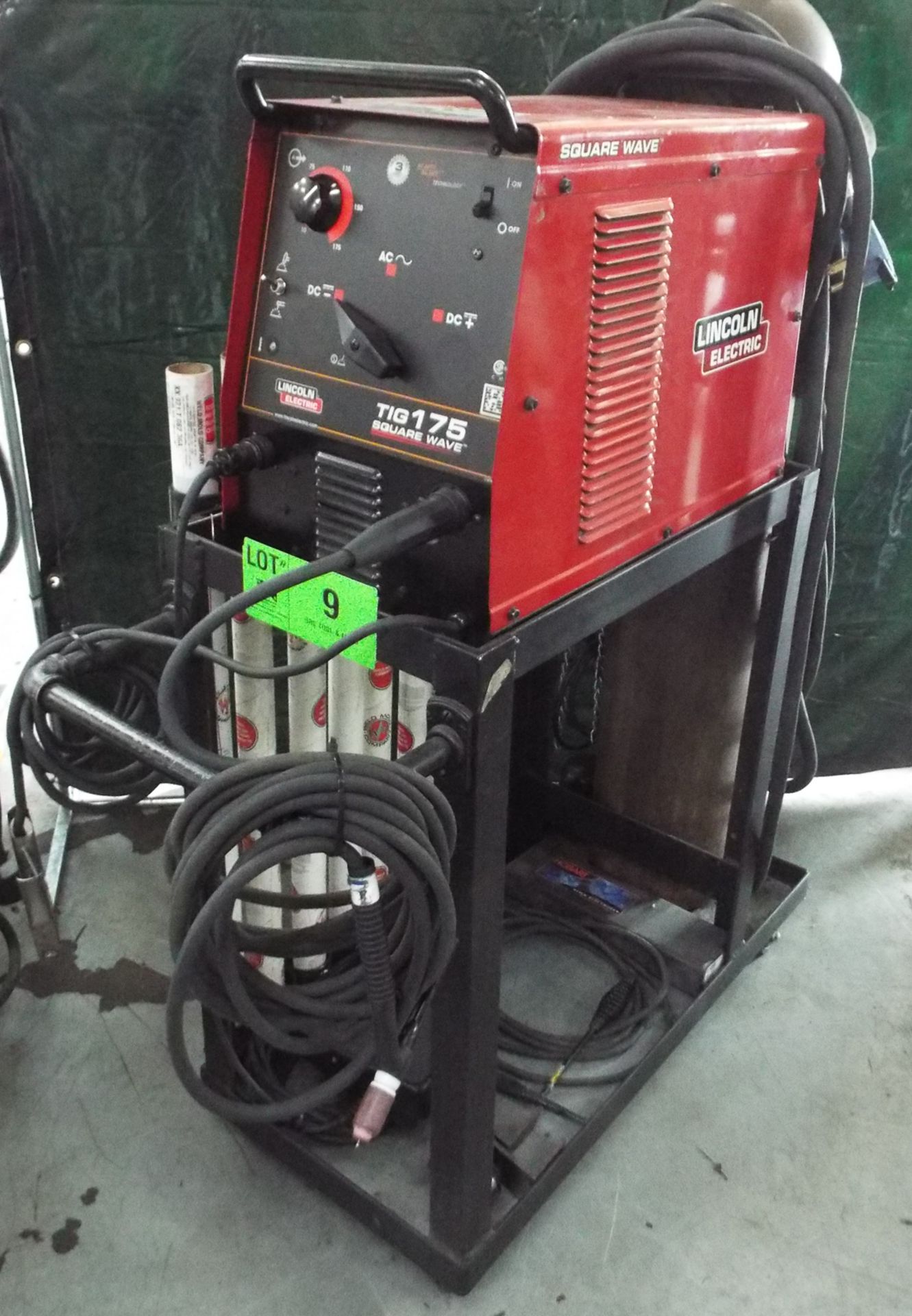 LINCOLN ELECTRIC SQUARE WAVE TIG 175 TIG WELDER WITH CABLES AND GUN, S/N: M3120801043 (NO TANK)