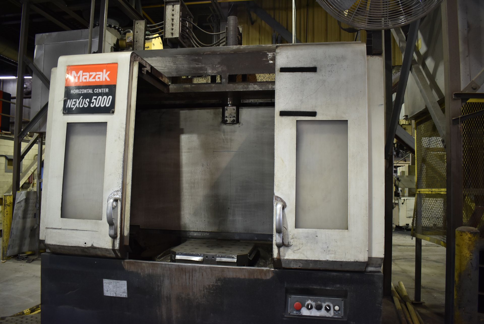 MAZAK (2006) NEXUS HCN-5000 CNC TWIN PALLET HORIZONTAL MACHINING CENTER WITH MAZATROL NEXUS 640M CNC - Image 2 of 6