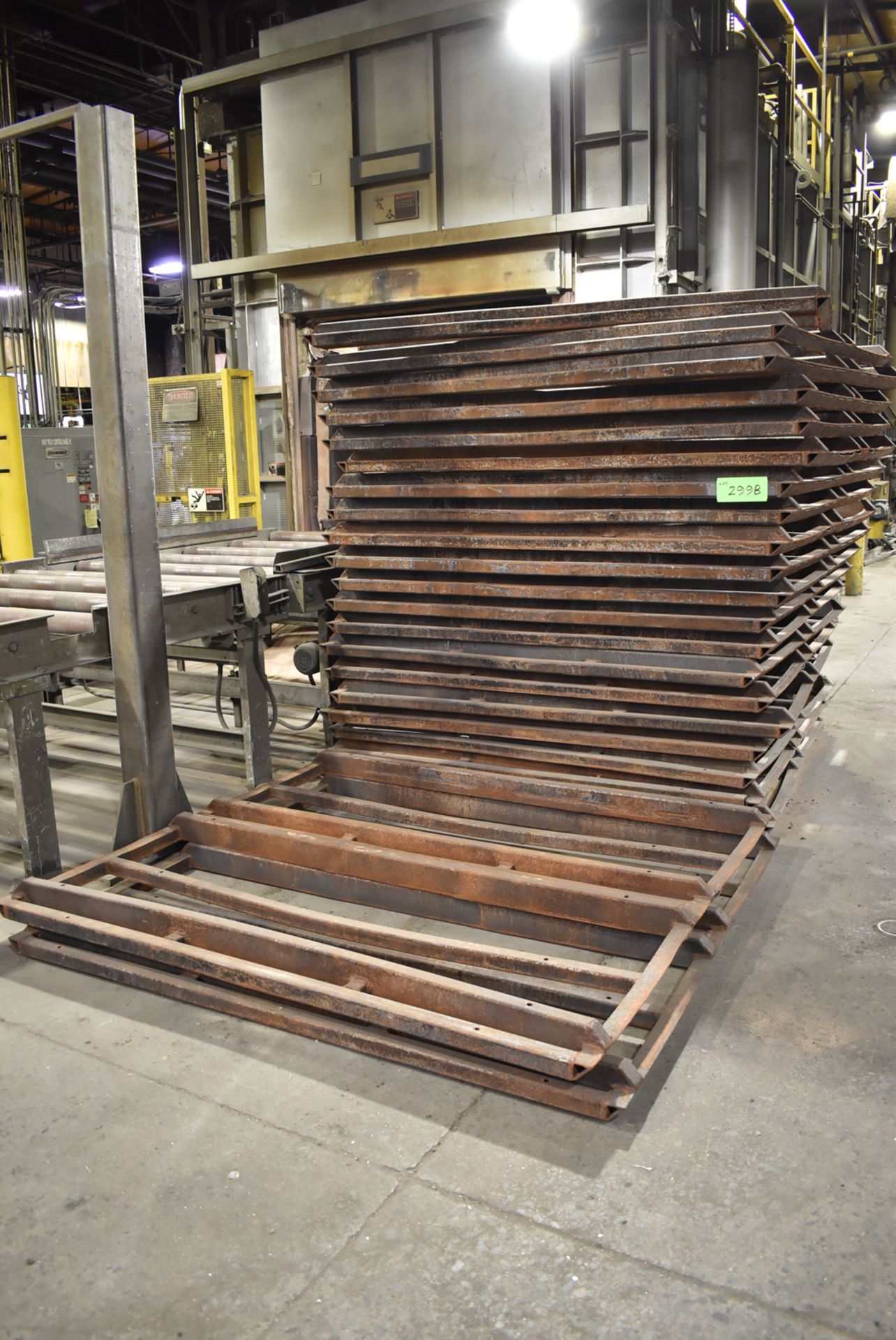 LOT/ SPARE HEAT TREAT LINE SLEDS