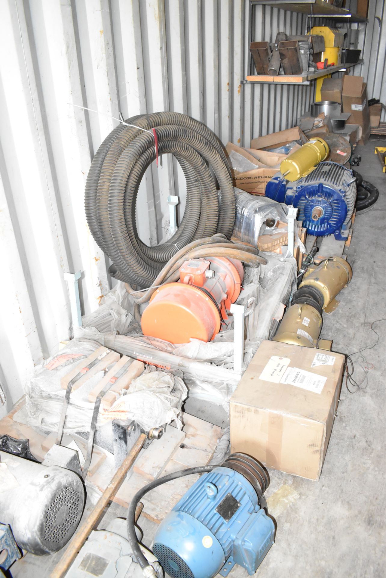 LOT/ CONTENTS OF SEA CONTAINER - SPARE MOTORS, GEARBOXES, PYROTEK DIE CASTING SUPPLIES, AIR TANK, - Image 5 of 19