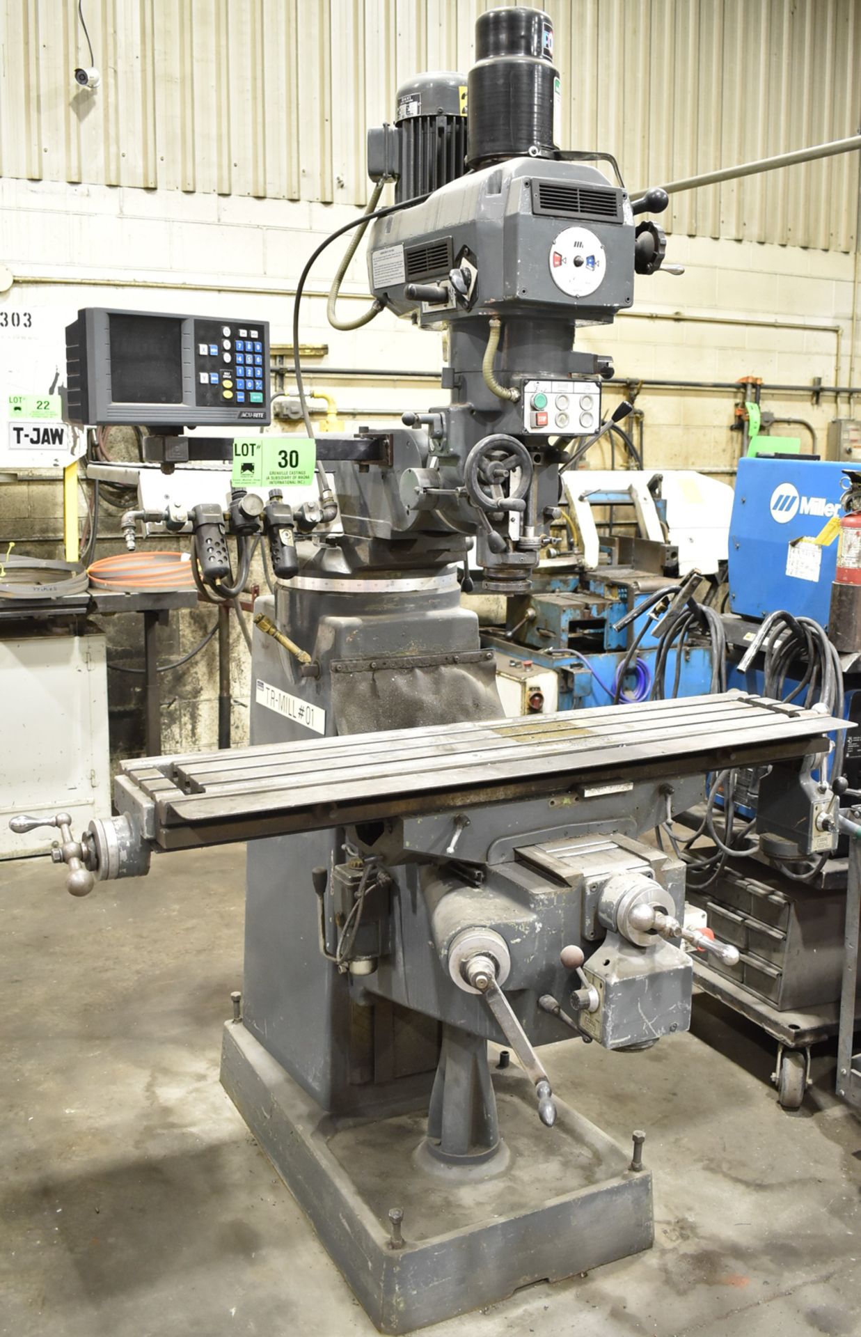 LAGUN FTV-2S VERTICAL TURRET MILLING MACHINE WITH 10"X50" TABLE, SPEEDS TO 4200 RPM INFINITELY