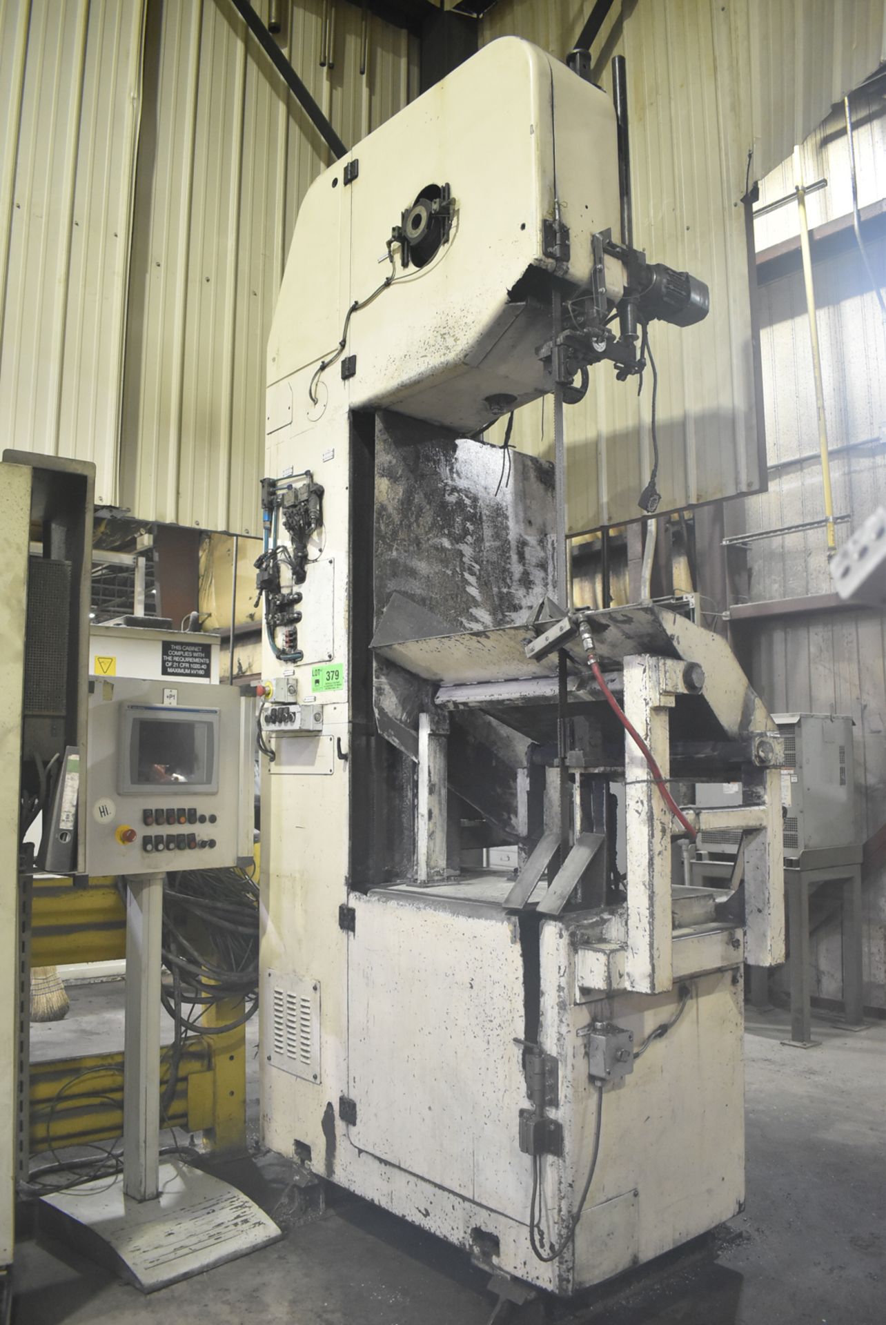 MFG UNKNOWN LARGE CAPACITY HEAVY DUTY FLOOR TYPE VERTICAL BAND SAW WITH ALLEN BRADLEY PANELVIEW PLUS