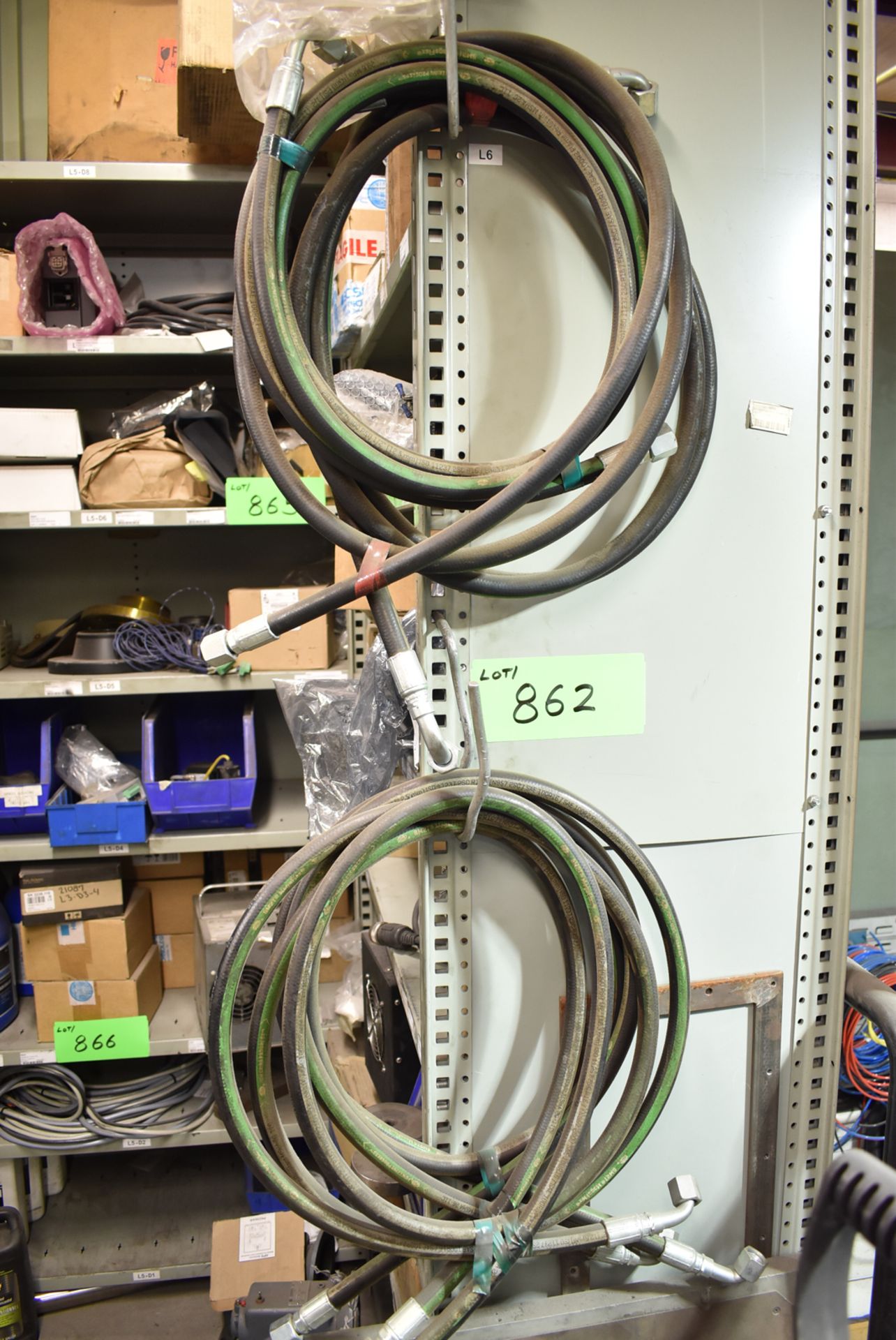 LOT/ HYDRAULIC HOSES - Image 2 of 2