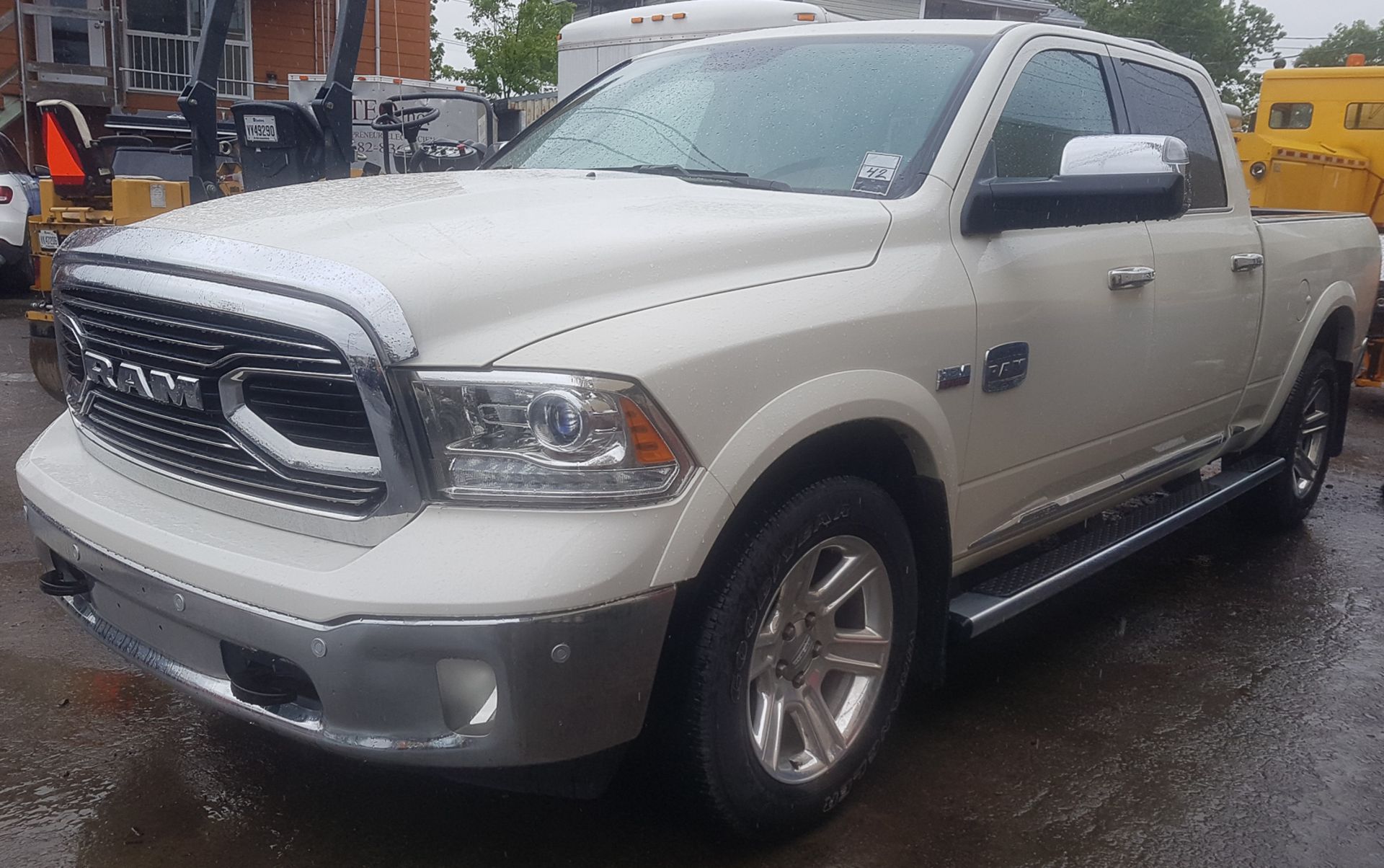 DODGE (2017) RAM 1500 LARAMIE LONGHORN 4X4 4 DOOR PICK-UP TRUCK WITH 5.7L HEMI V8 ENGINE,