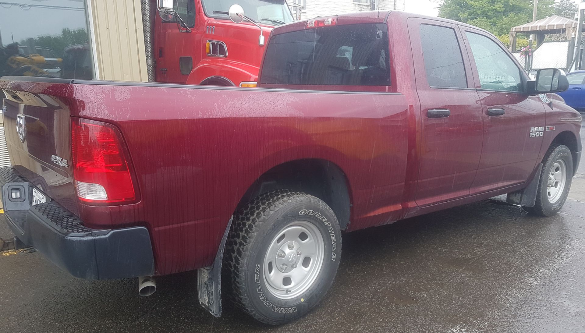 DODGE (2017) RAM 1500 4X4 4 DOOR PICK-UP TRUCK WITH 3L V6 DIESEL ENGINE, AUTOMATIC TRANSMISSION, - Image 2 of 5