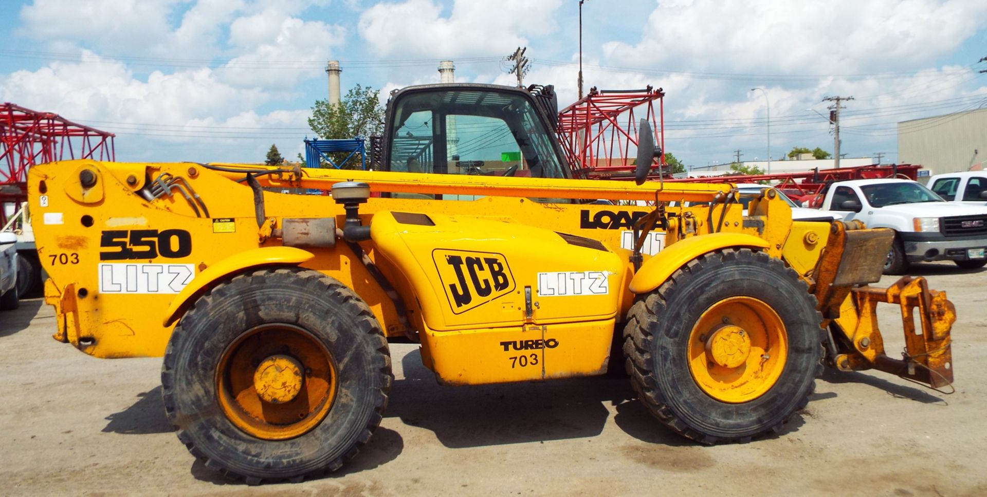 JCB (2001) 550 EXTEND-A-BOOM FORKLIFT, 10,000 LB CAPACITY, 17.5-25 TIRES, 3-STAGE BOOM, FRONT - Image 5 of 6