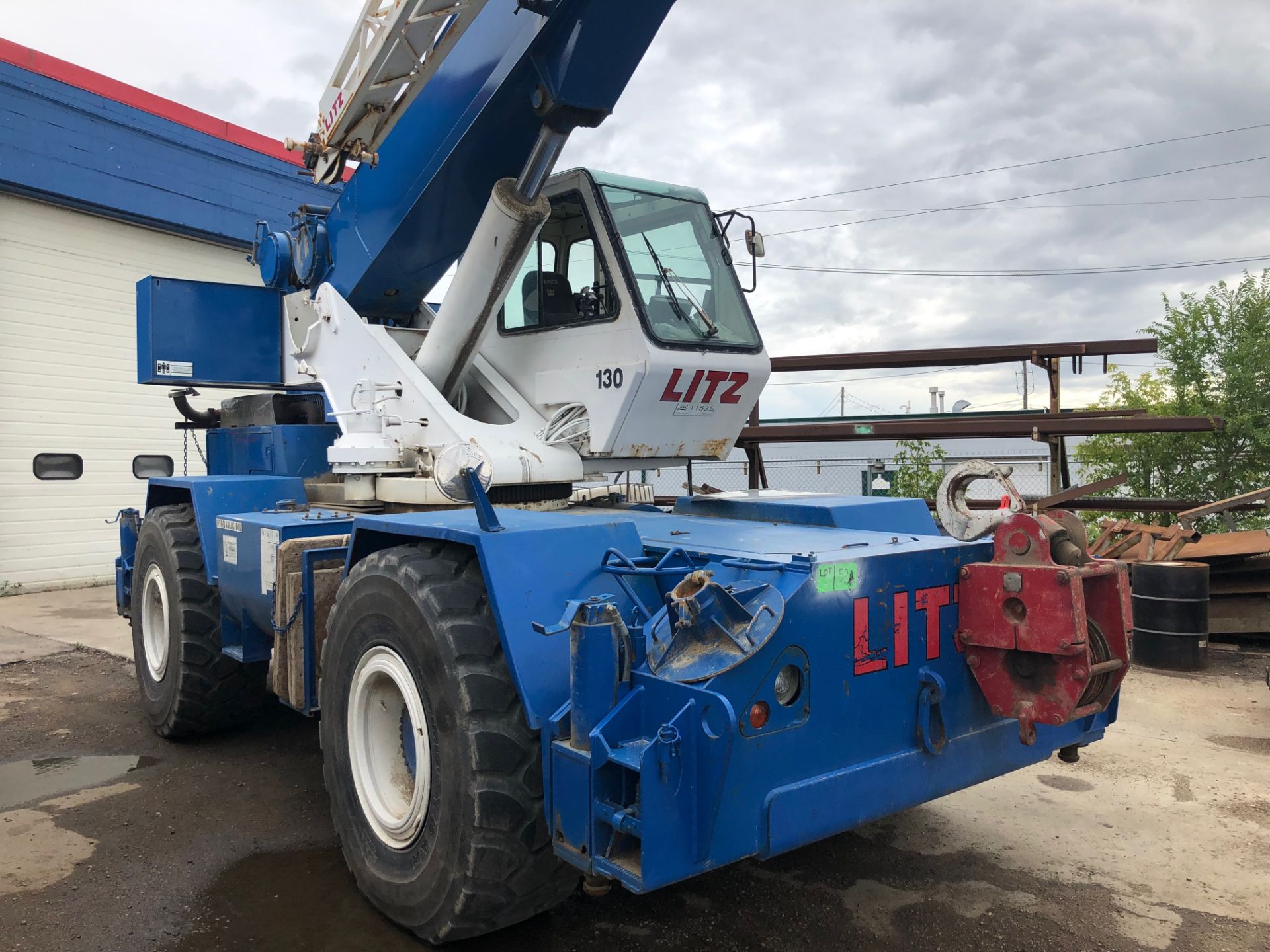 TEREX RT-230 30-TON ROUGH TERRAIN HYDRAULIC CRANE, - Image 7 of 9