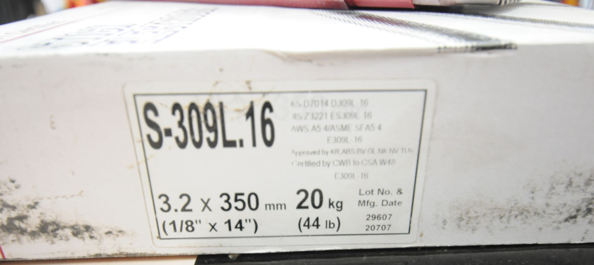 LOT/ (10) 44LB BOXES OF HYUNDAI S-309L.16 1/8"X14" STICK WELDING ELECTRODES CWB CERTIFIED TO CSA W48 - Image 3 of 4