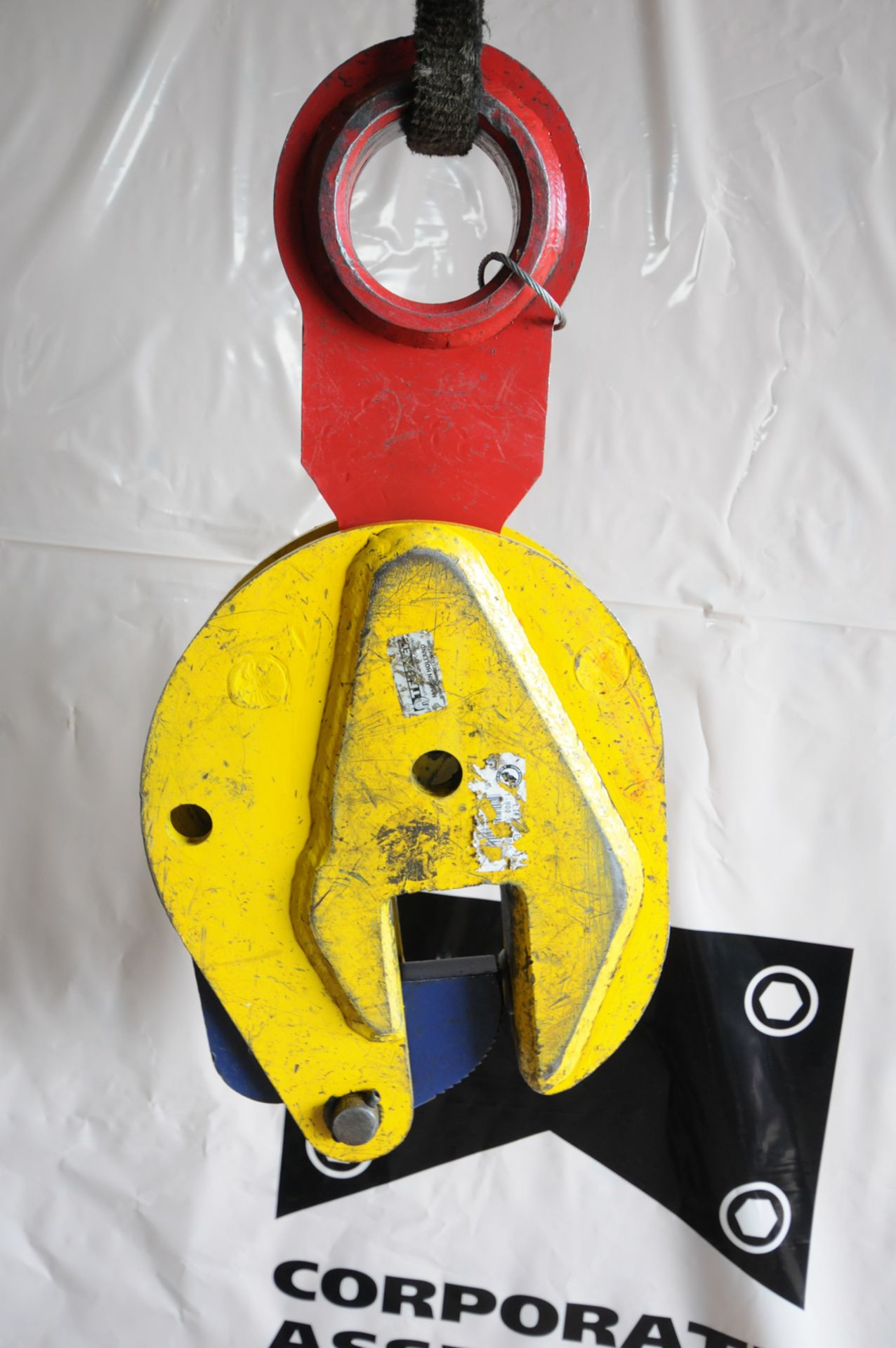 LIFT SAFE 12 TON CAPACITY PLATE LIFTER WITH 2" MAX. CAPACITY - Image 2 of 2