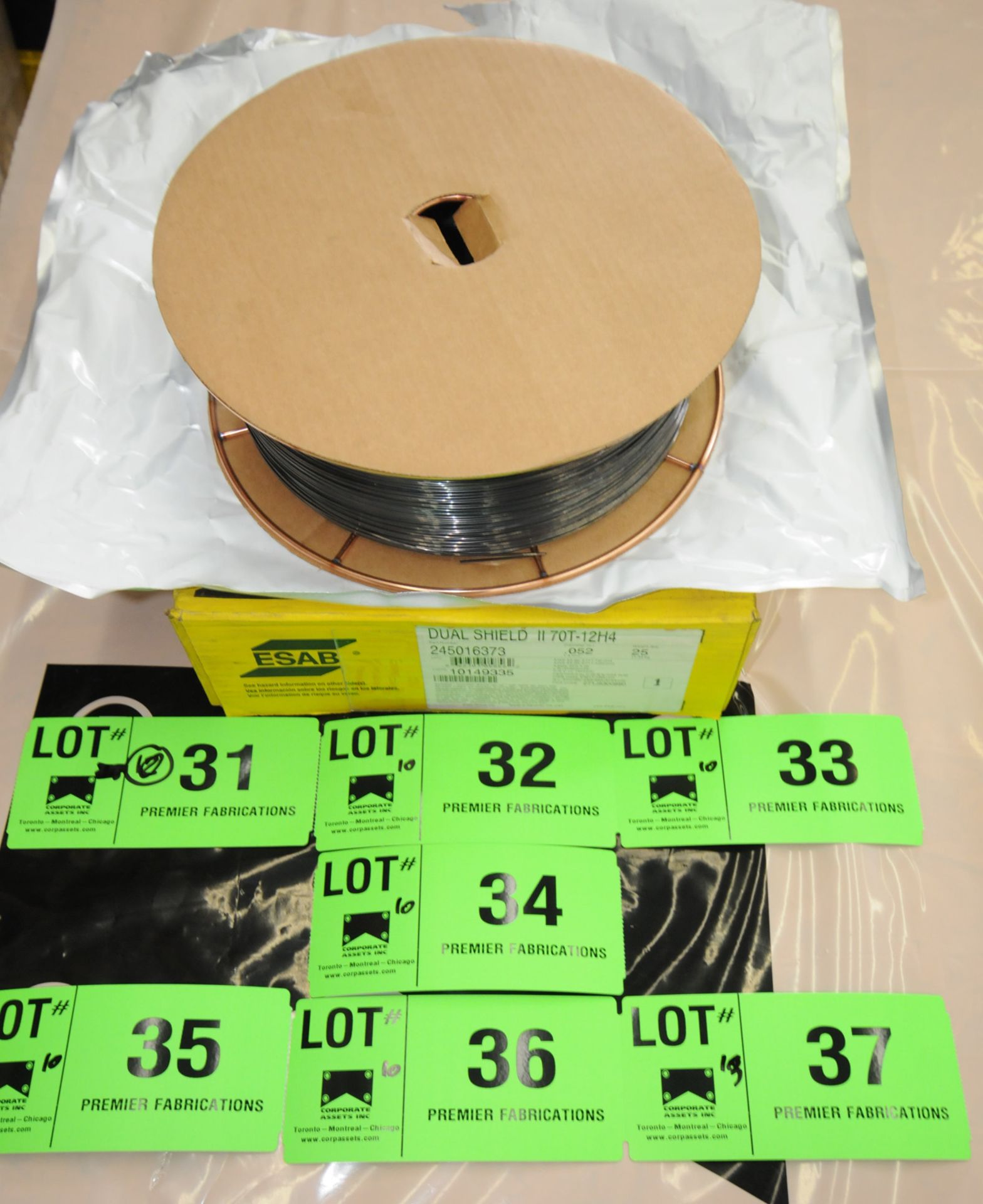 LOT/ (10) 25LB SPOOLS OF ESAB DUAL SHIELD II 70T-12H4 0.052" DIAMETER WELDING WIRE CONFORMING TO AWS
