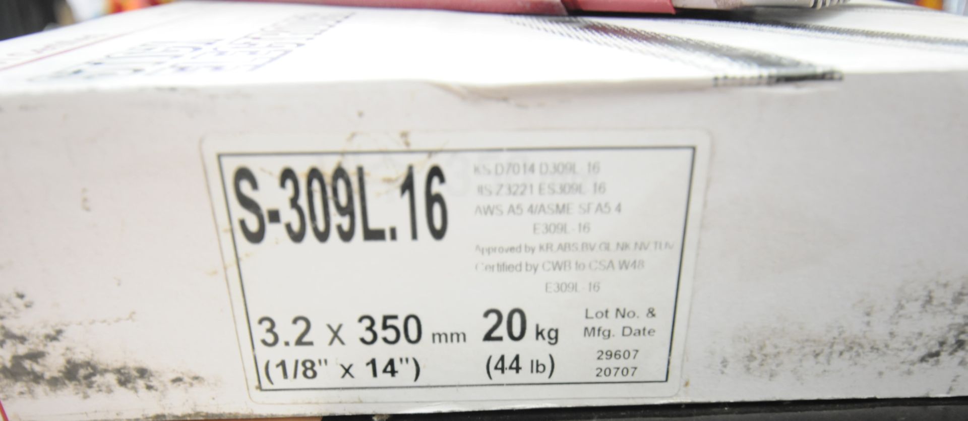 LOT/ (10) 44LB BOXES OF HYUNDAI S-309L.16 1/8"X14" STICK WELDING ELECTRODES CWB CERTIFIED TO CSA W48 - Image 3 of 4