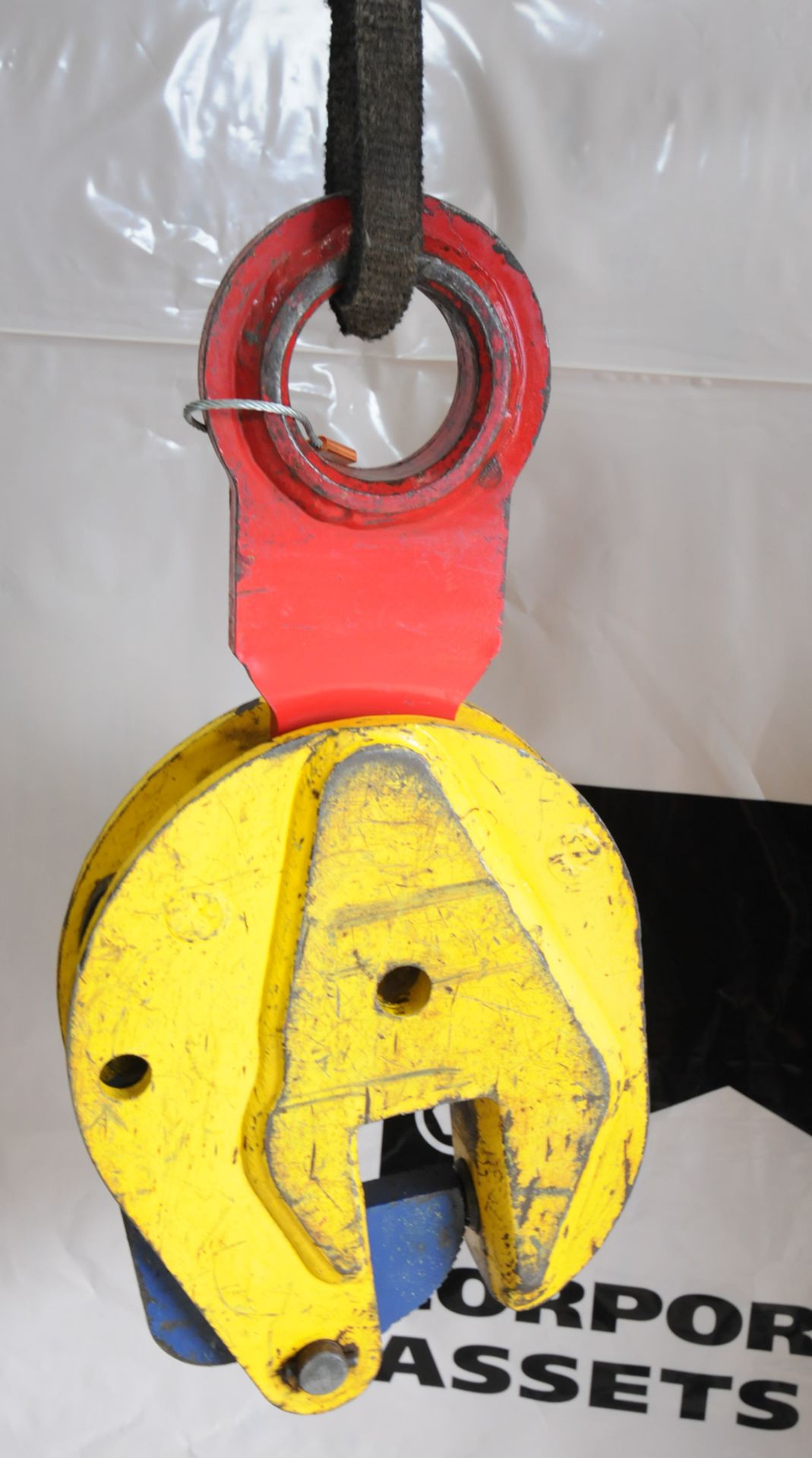 LIFT SAFE 12 TON CAPACITY PLATE LIFTER WITH 2" MAX. CAPACITY - Image 2 of 2