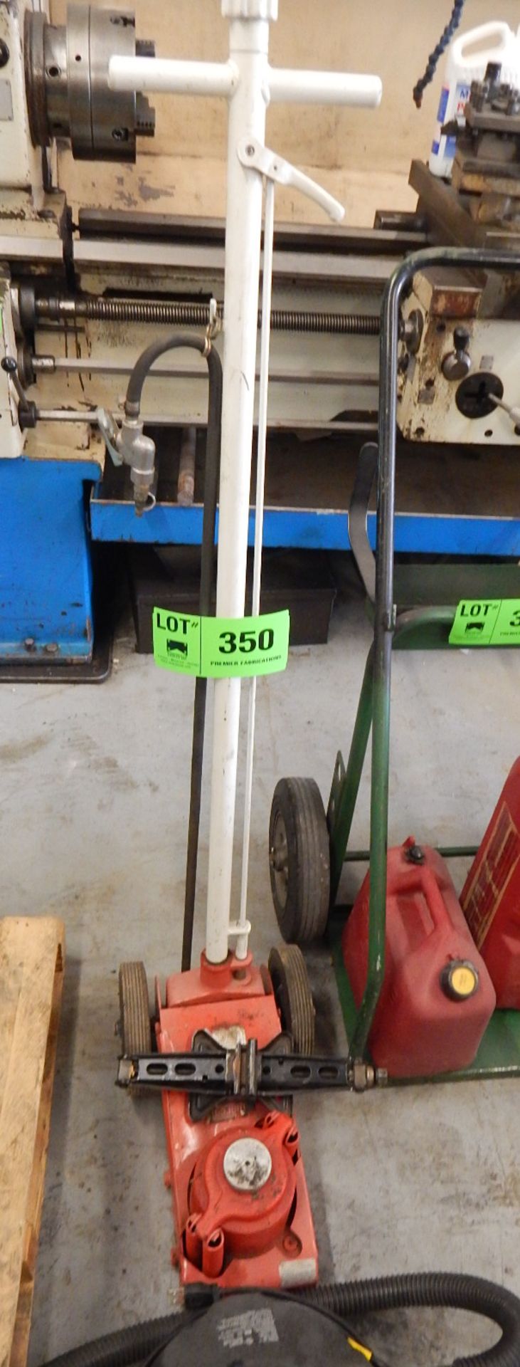 LOT/ 22 TON ROLLING FLOOR JACK & CAR JACK