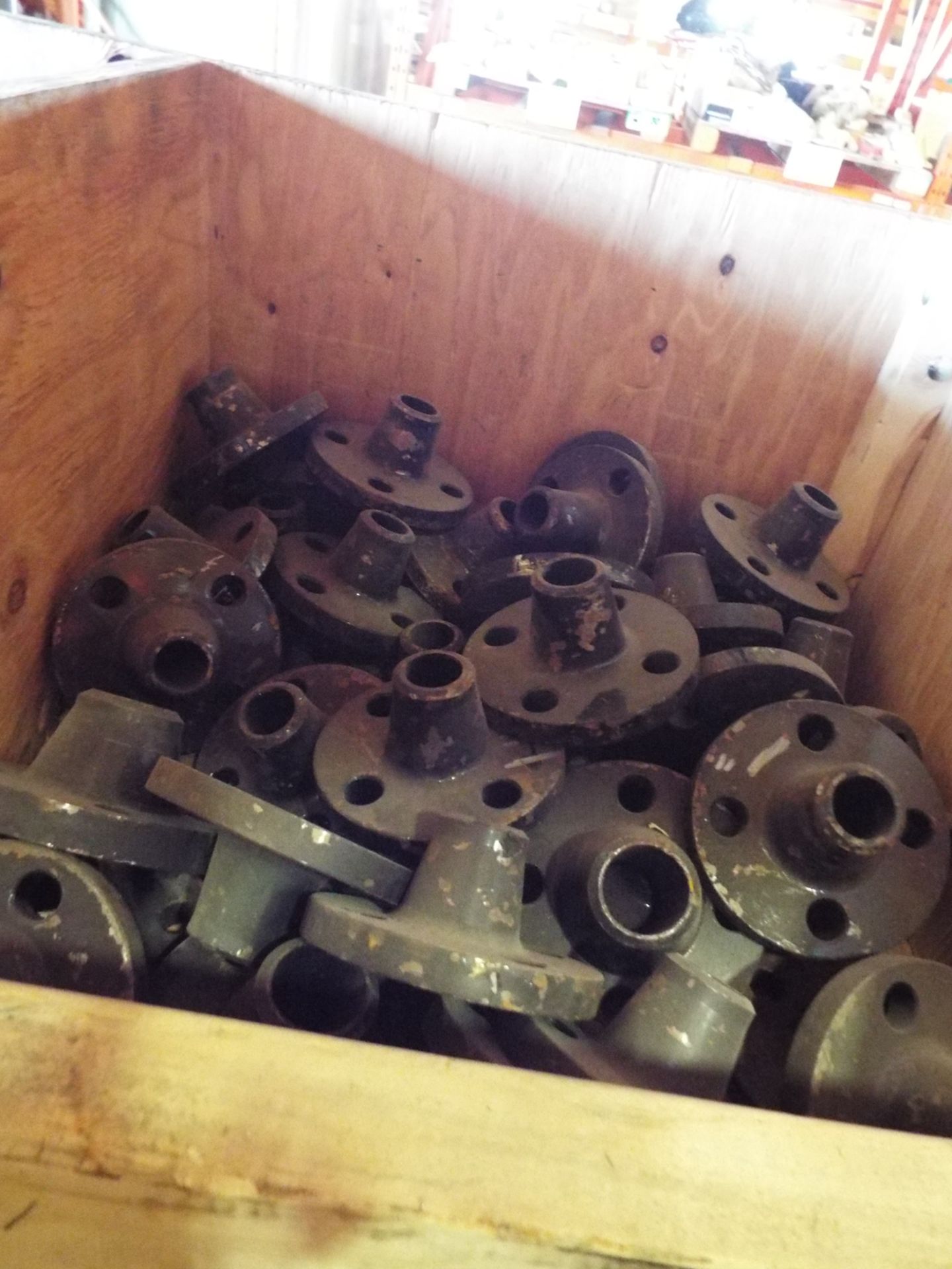 LOT/ PIPE FITTINGS INCLUDING TEES, COUPLINGS, AND ELBOWS - Image 7 of 12