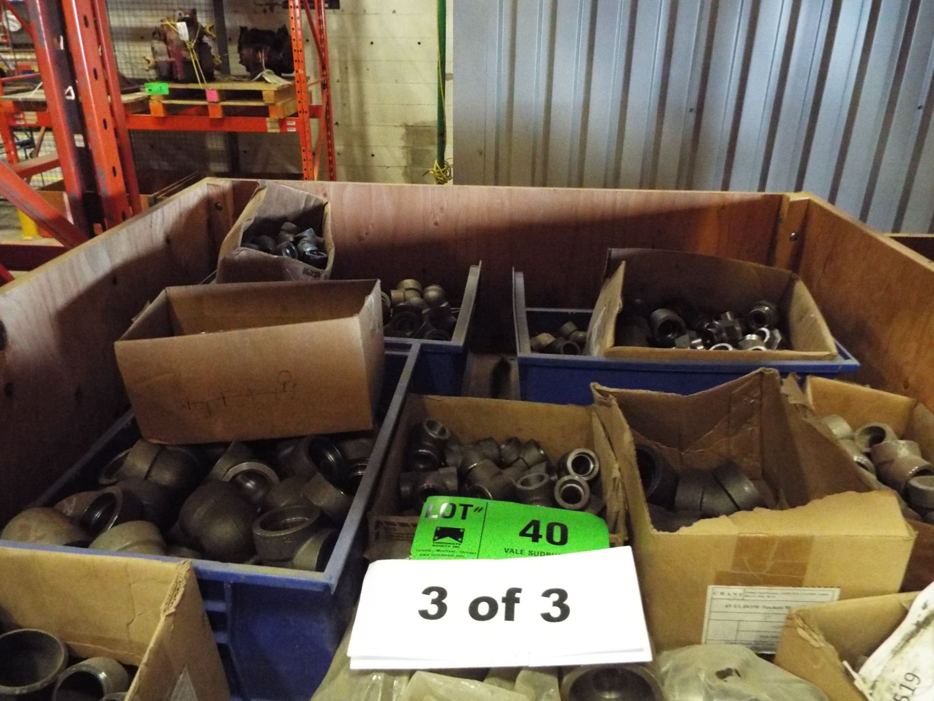 LOT/ PIPE FITTINGS INCLUDING TEES, COUPLINGS, AND ELBOWS - Image 9 of 12