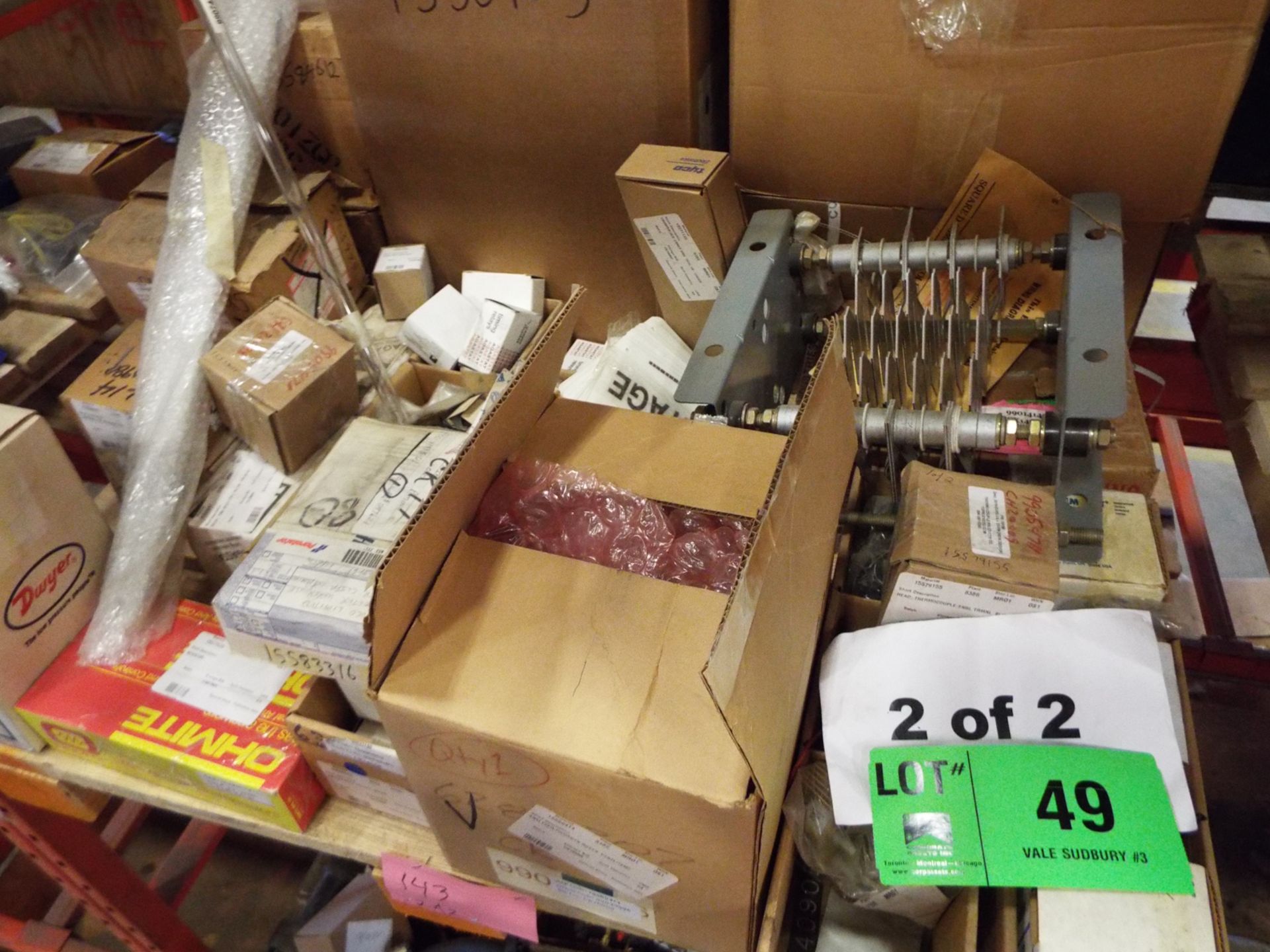 LOT/ ELECTRICAL PARTS INCLUDING LIGHTING PARTS, COILS, BOXES, SWITCHES, RELAYS AND MORE - Image 8 of 15