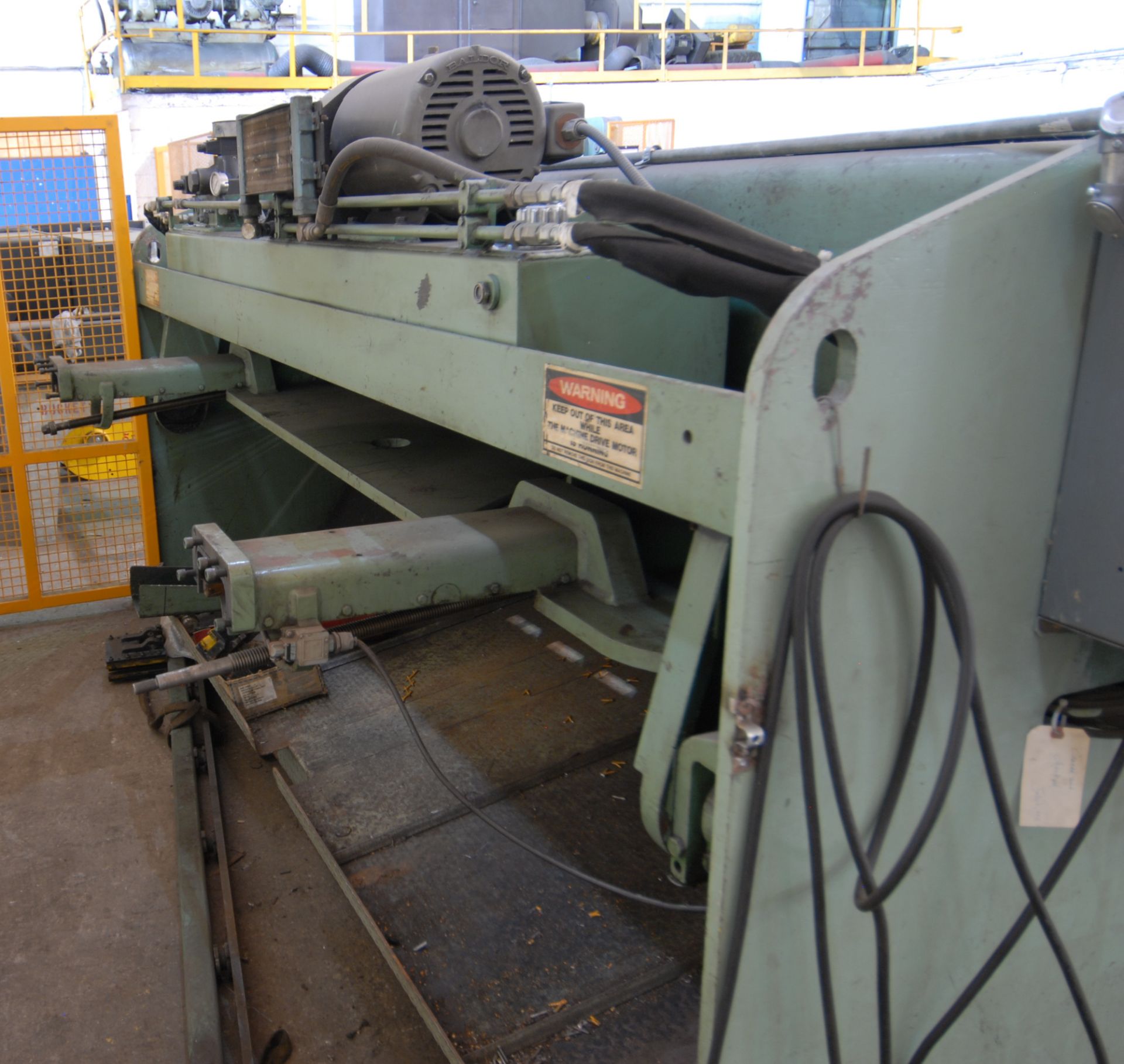 ACCURSHEAR 625010 HYDRAULIC SHEAR WITH 10'X0.25" CAPACITY, FRONT OPERATED POWER BACK GAUGE , - Image 2 of 3